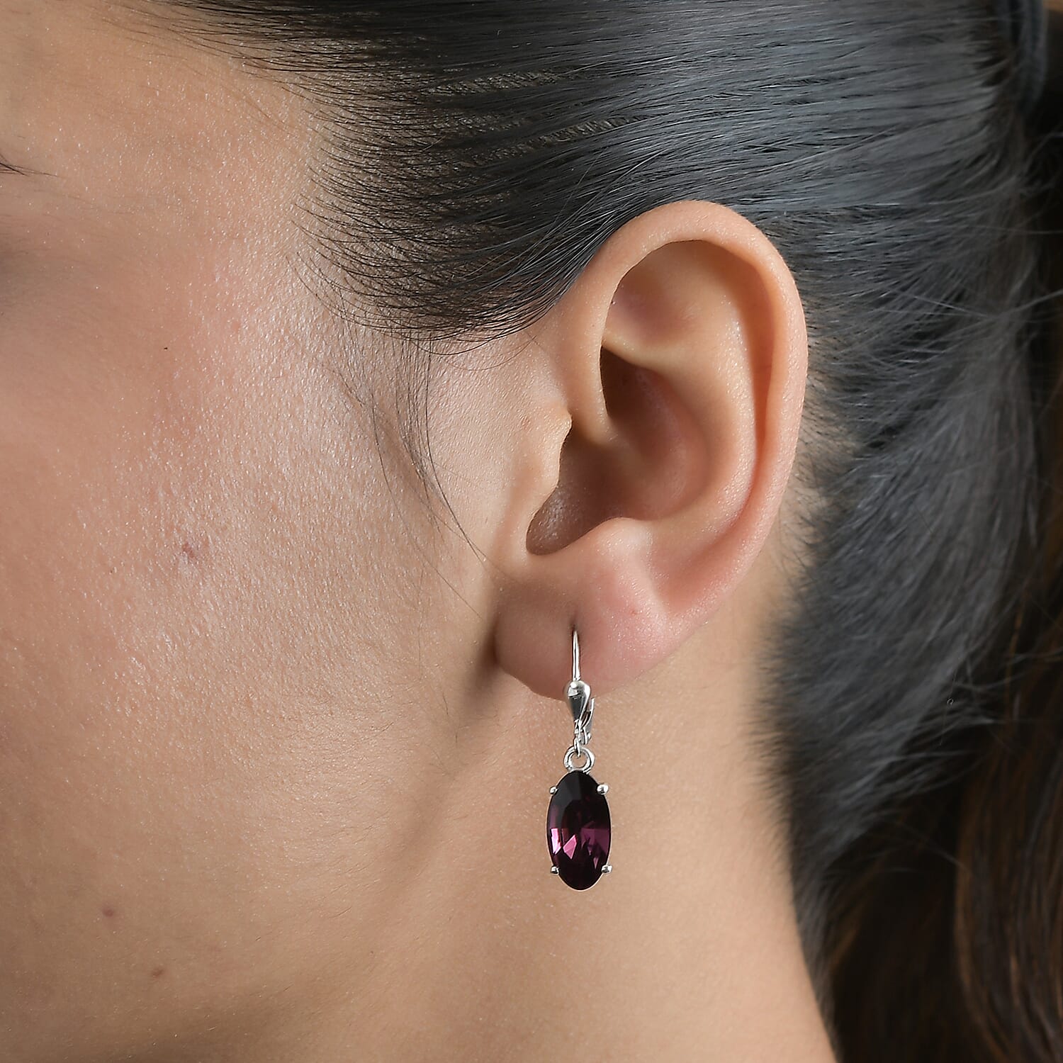 Amethyst Finest Austrian Crystal Solitaire Dangle Earrings in Platinum Overlay Sterling Silver