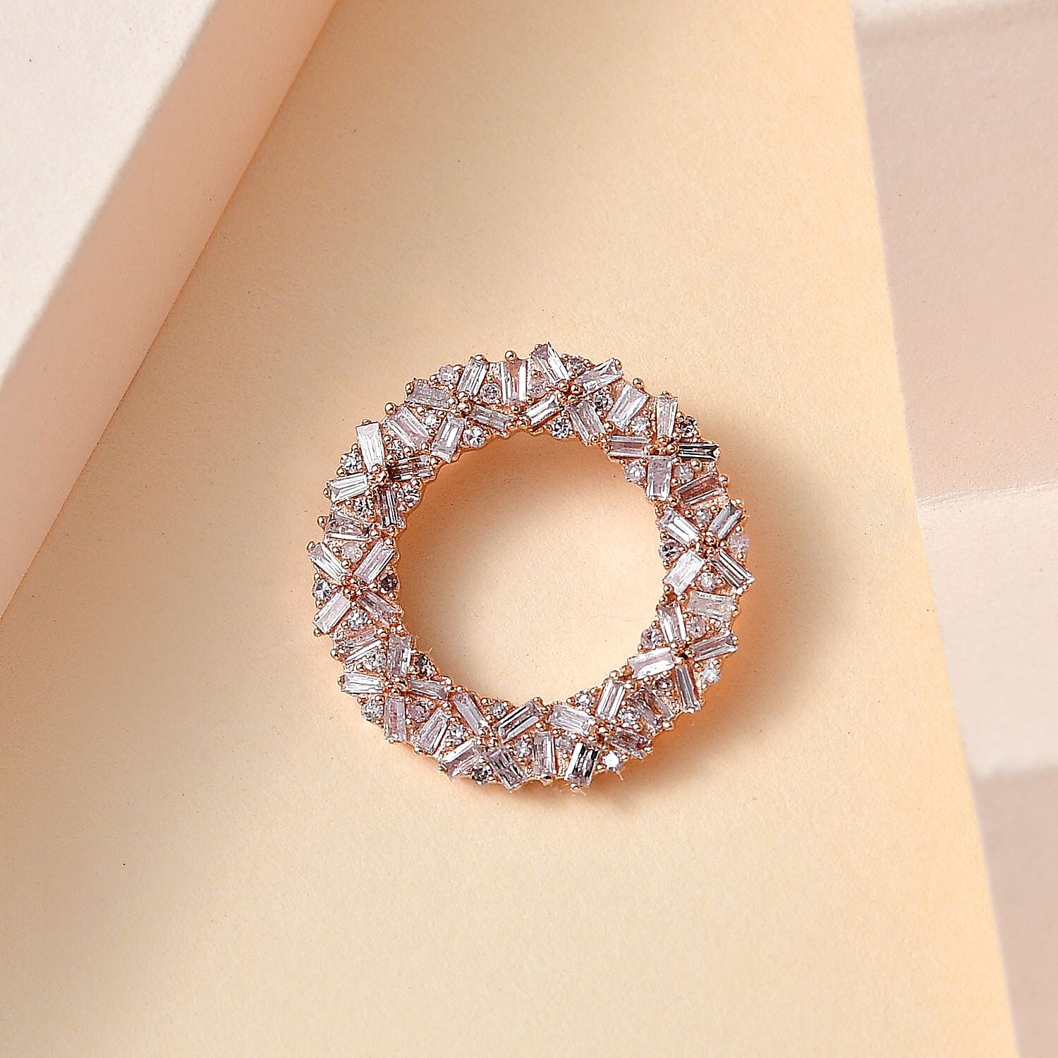 9K Rose Gold SGL Certified Natural Pink Diamond Circle Pendant 0.50 Ct.