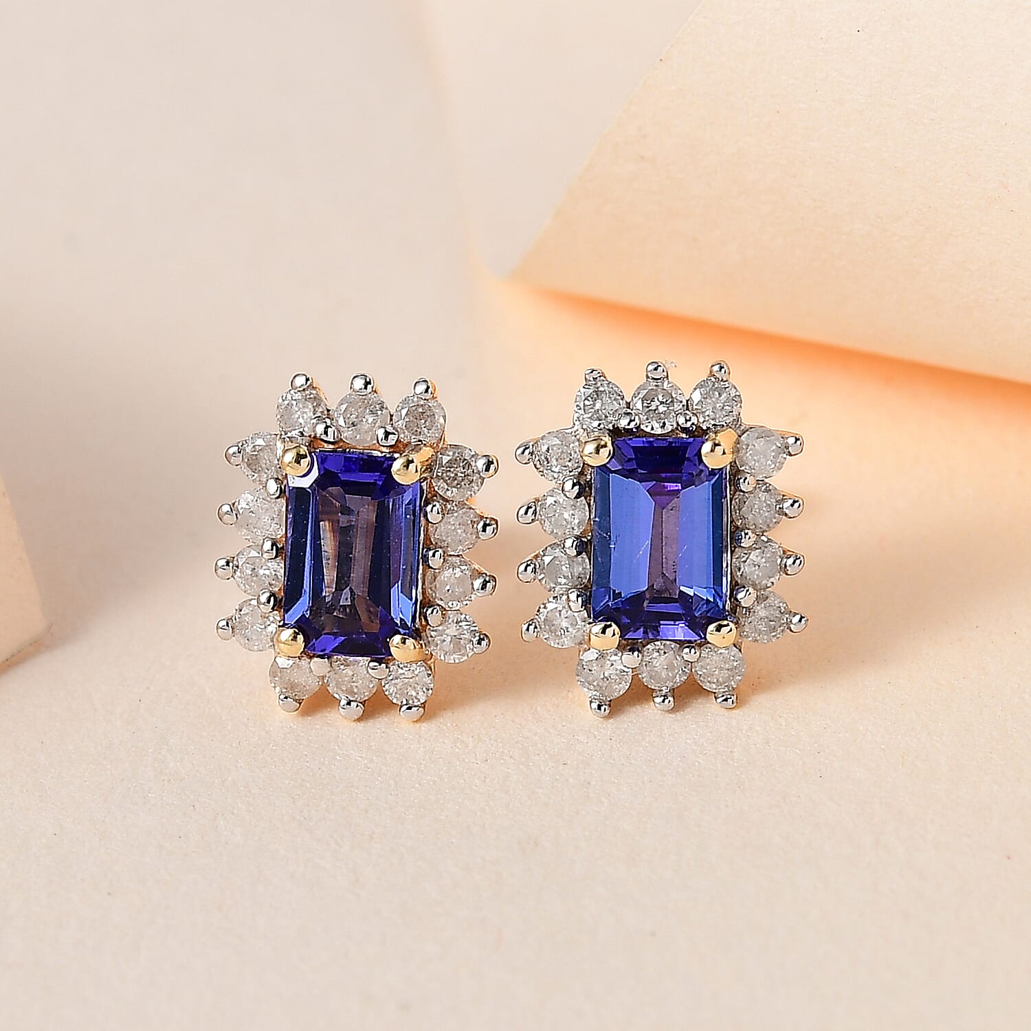 9K Yellow Gold Tanzanite & Diamond Solitaire Earrings 1.47 Ct.