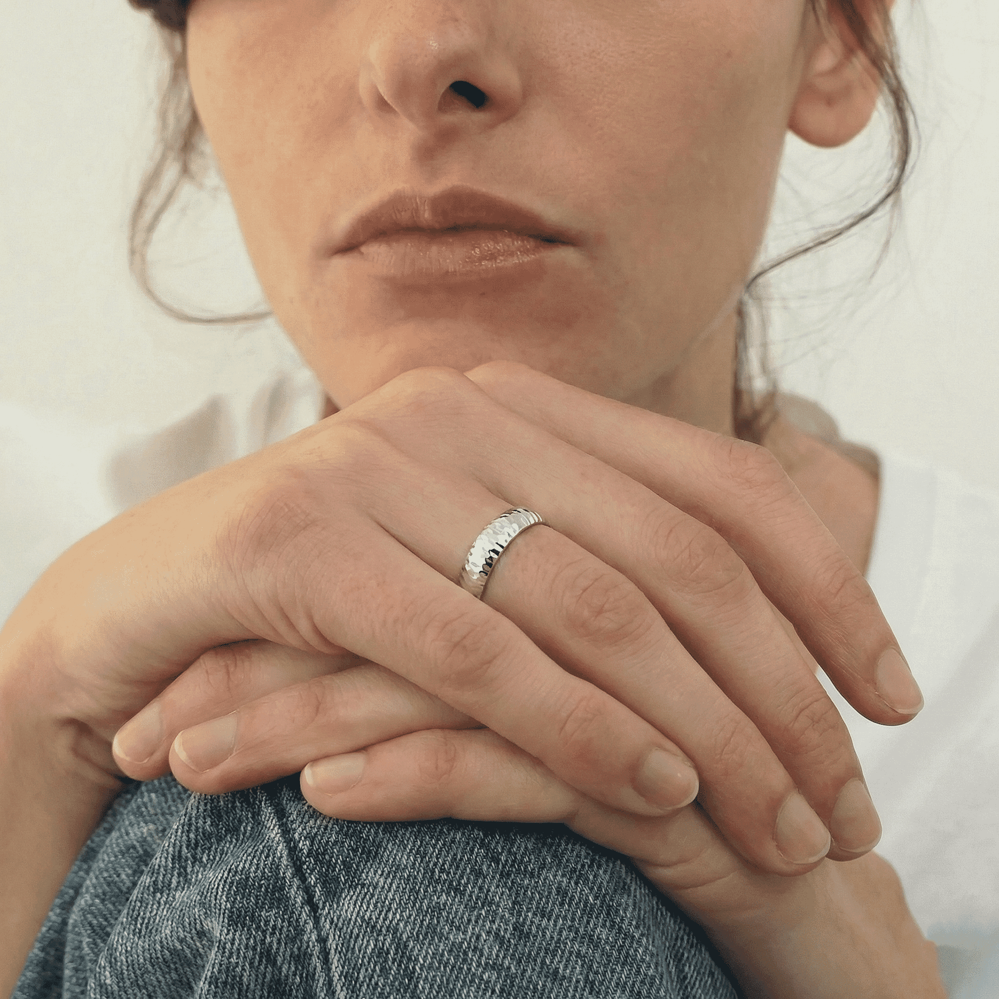 Handmade Diamond Cut Band Ring in 9K Gold