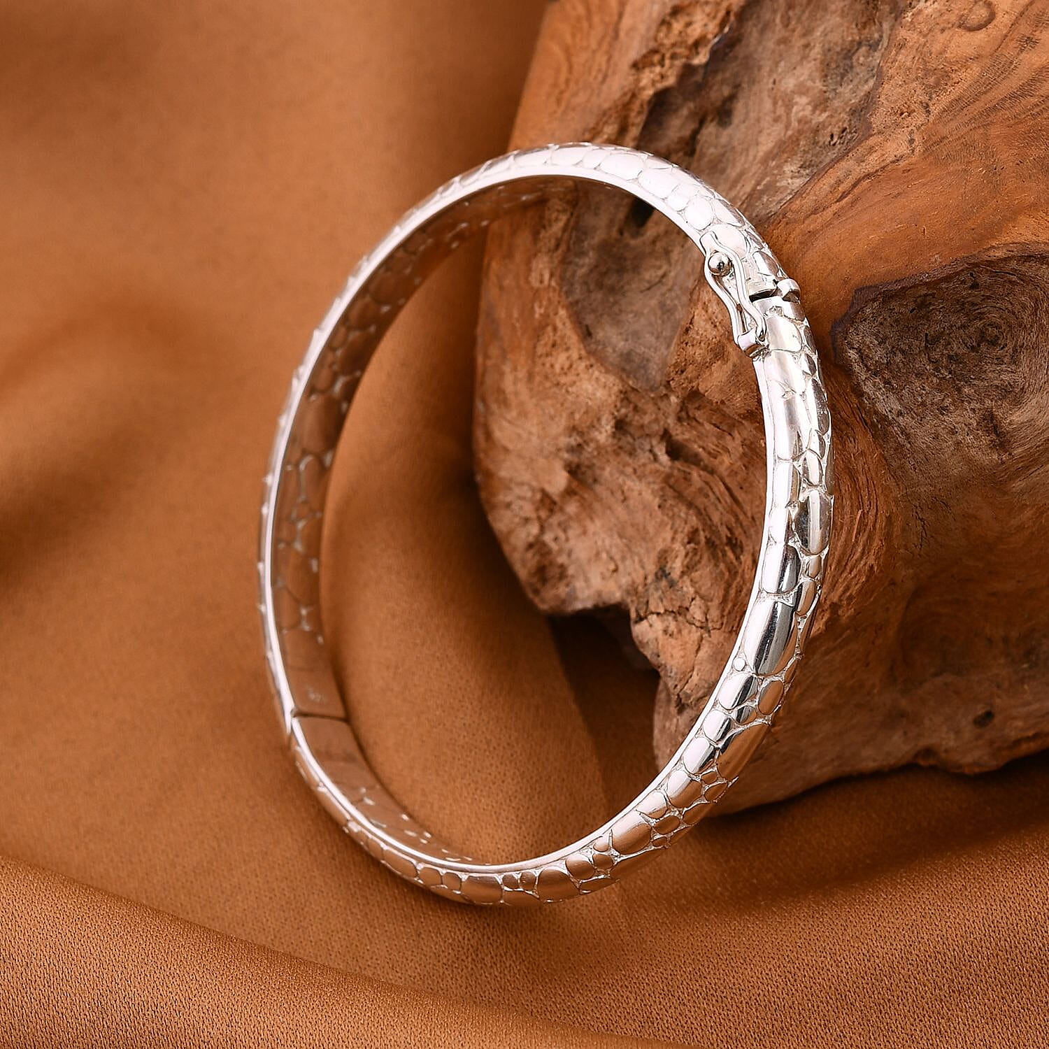 Sterling Silver Bangle (With White Rhodium Plated ), Silver