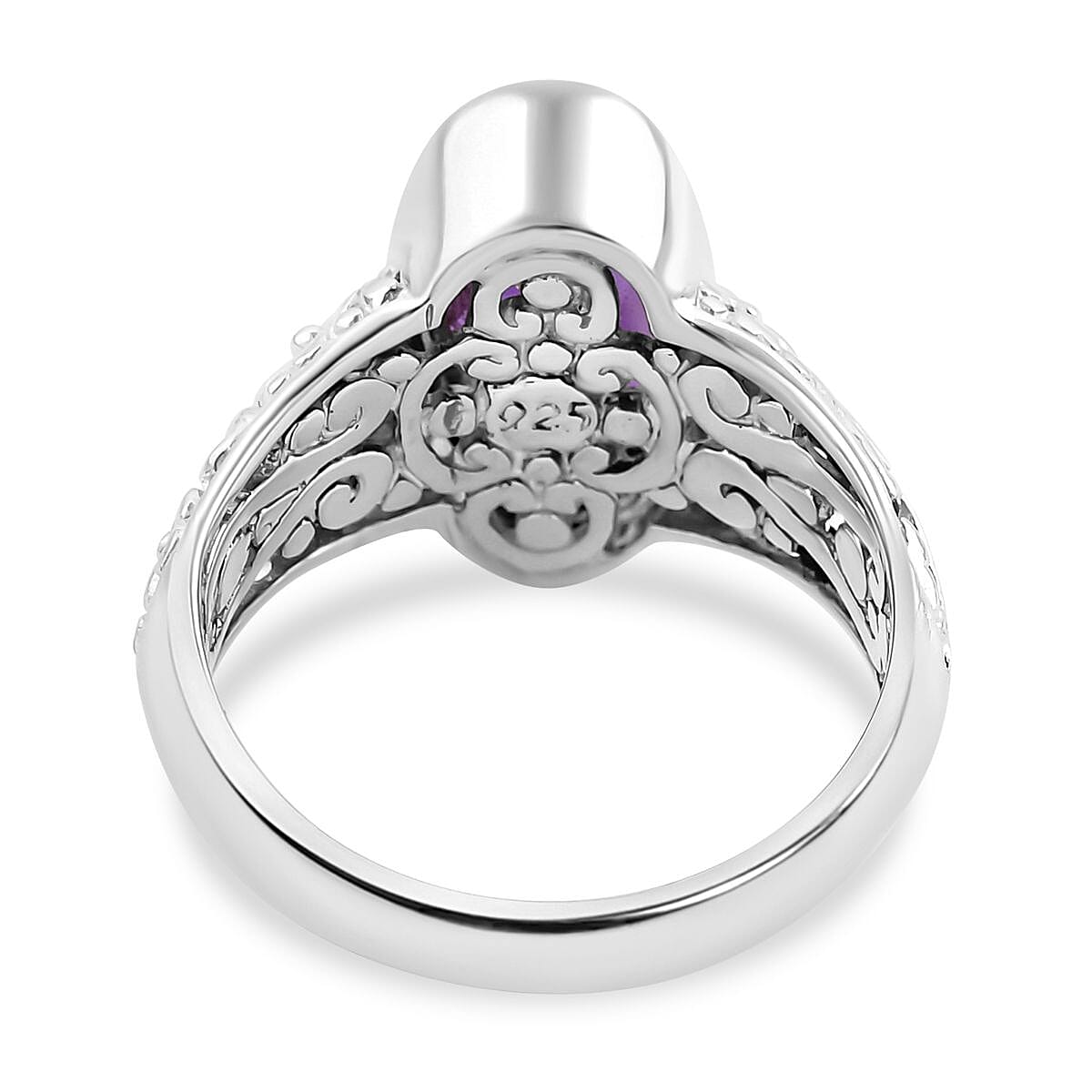 African Amethyst  Ring  Sterling Silver 7.20 ct,  Silver Wt. 8 Gms  7.200  Ct.