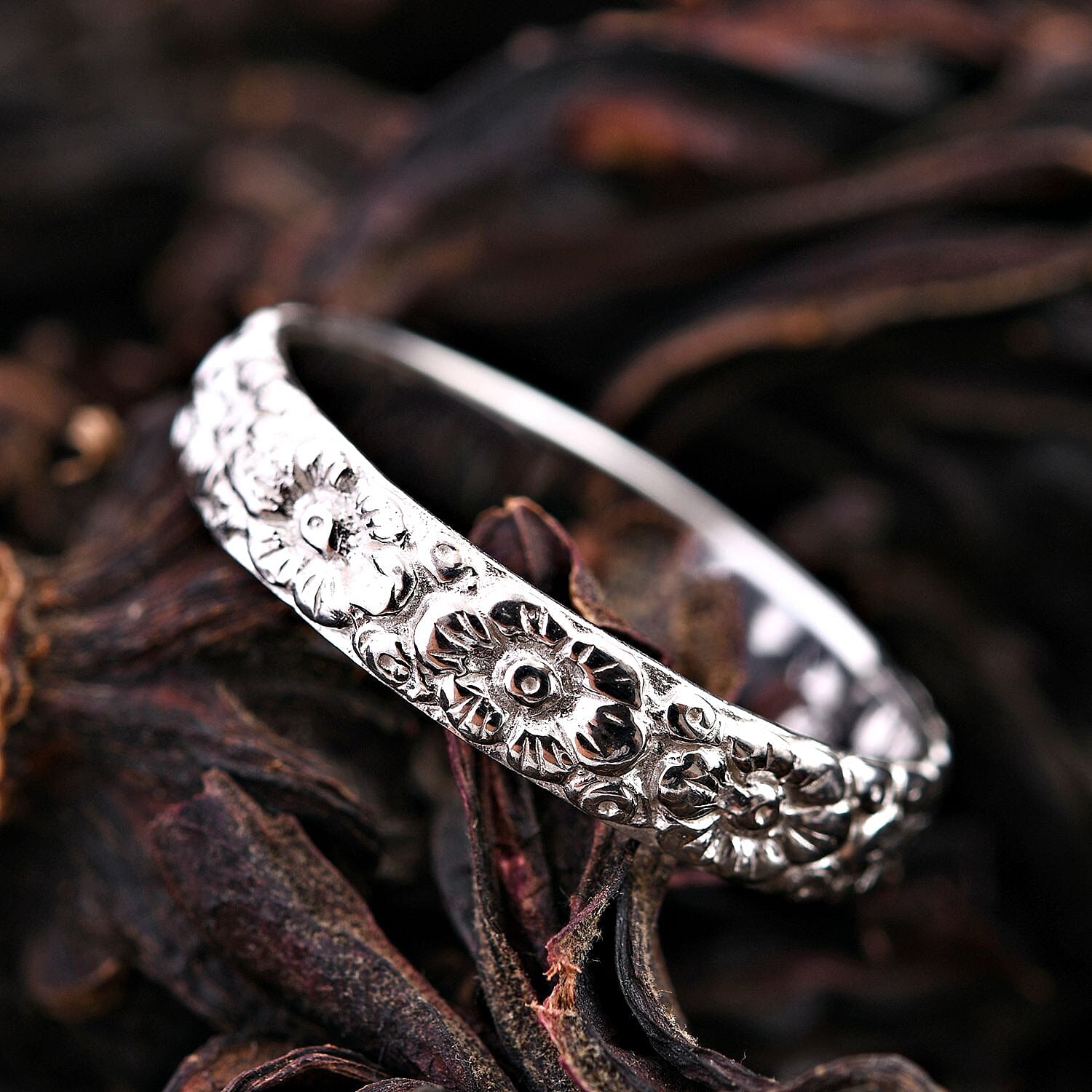 Sterling Silver Ring,  Silver Wt. 5.5 Gms