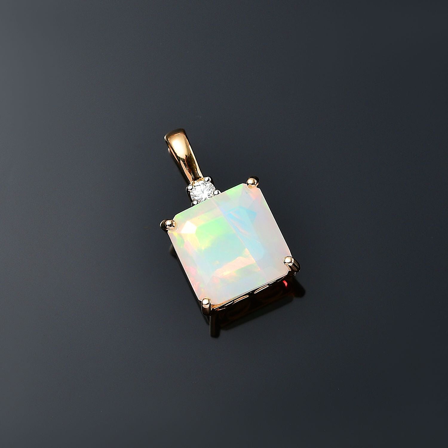 9K Yellow Gold Ethiopian Welo Opal & Moissanite Pendant 2.94 Ct