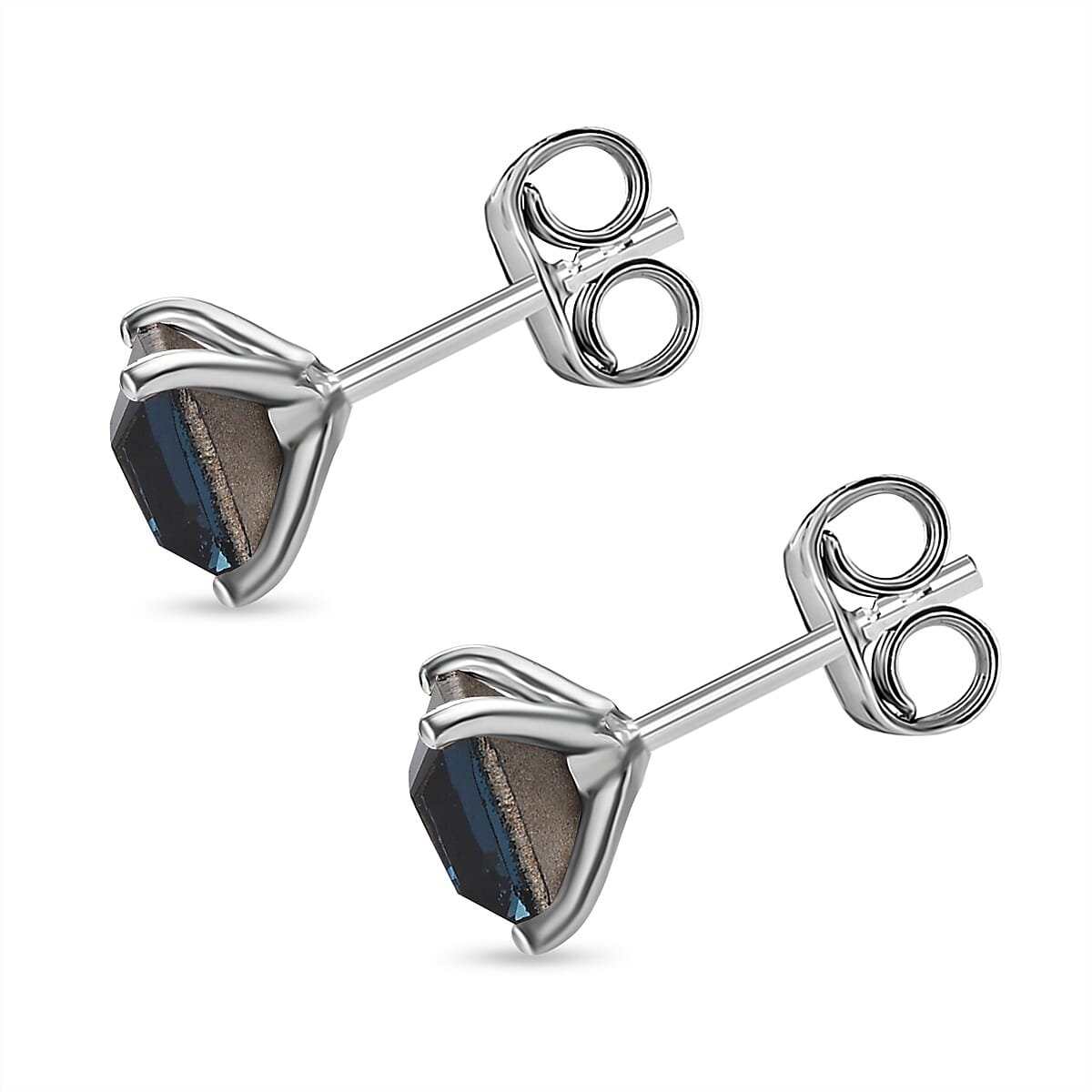 Montana Finest Austrian Crystal SolitaireStud Earrings in Platinum Overlay Sterling Silver