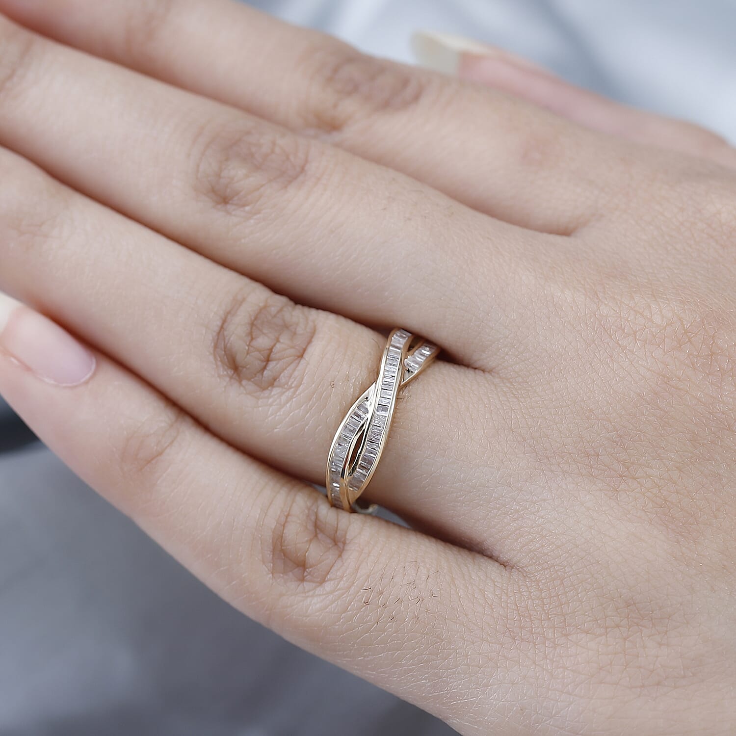 Close Out - 9K Yellow Gold Diamond (G-H) Crossover Ring 1.00 Ct