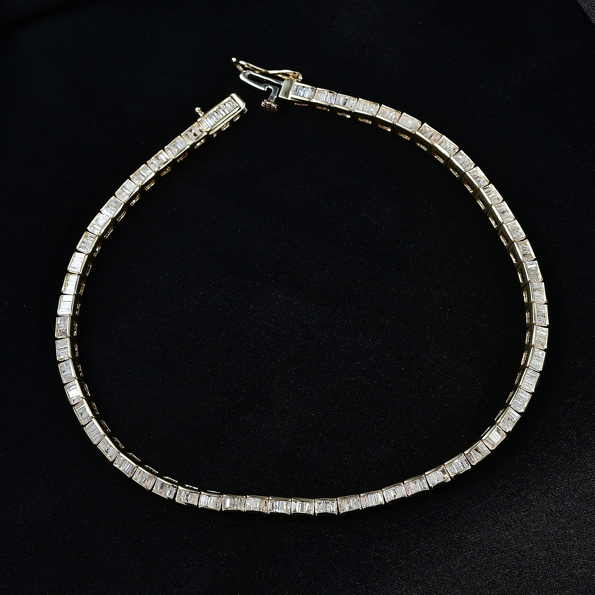 Close Out- 10K Yellow Gold Diamond Bracelet (Size - 7.5) 2.05 Ct, Gold Wt. 7.84 Gms