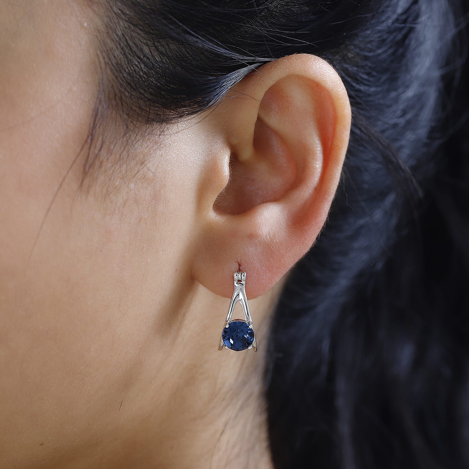 Montana Finest Austrian Crystal Earrings in Platinum Overlay Sterling Silver 2.35 Ct.