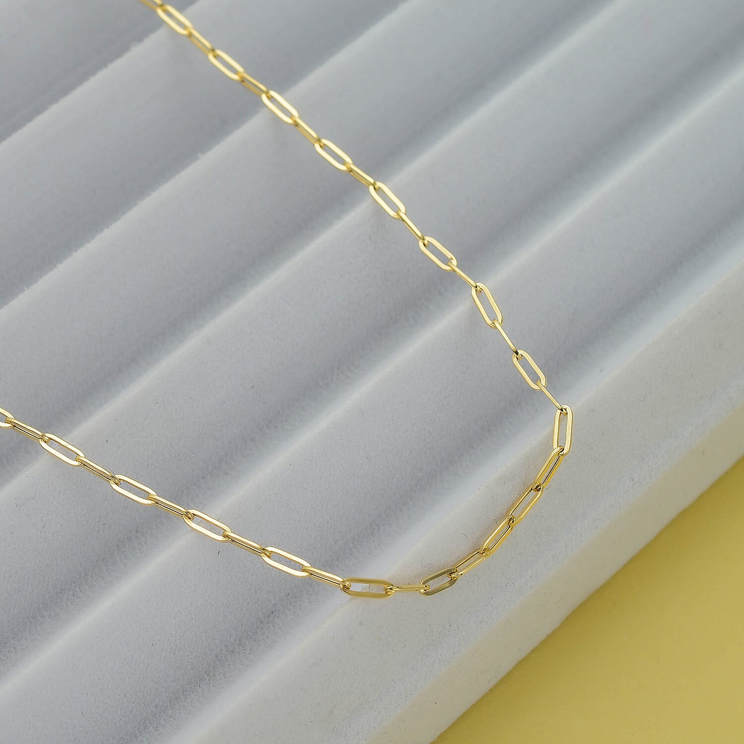 One Time Deal- 9K Yellow Gold Paper Clip Necklace (Size - 22)