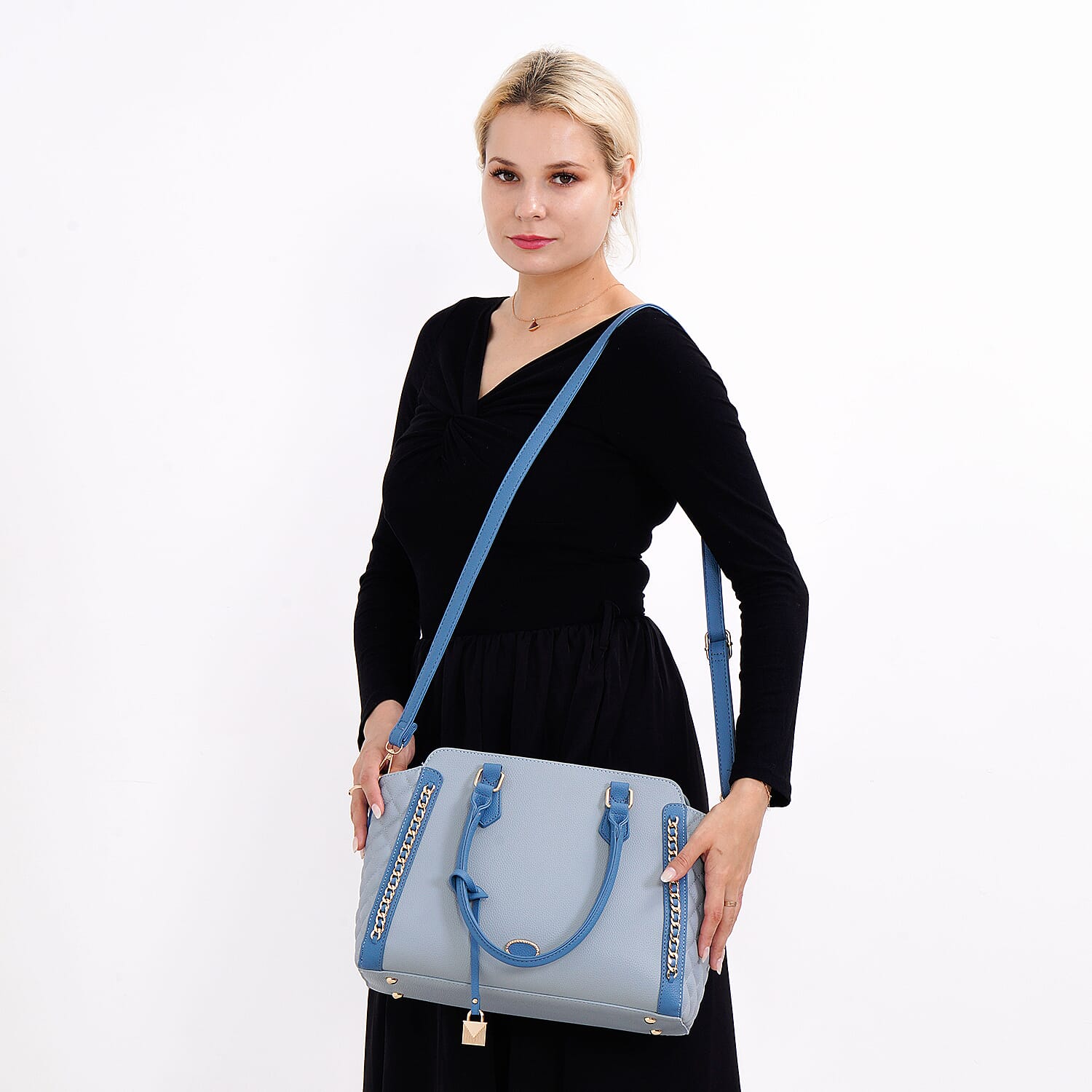 Quilted Checker Pattern Leatherette Crossbody Bag With Metal Chain Decoration - Light Blue & Blue