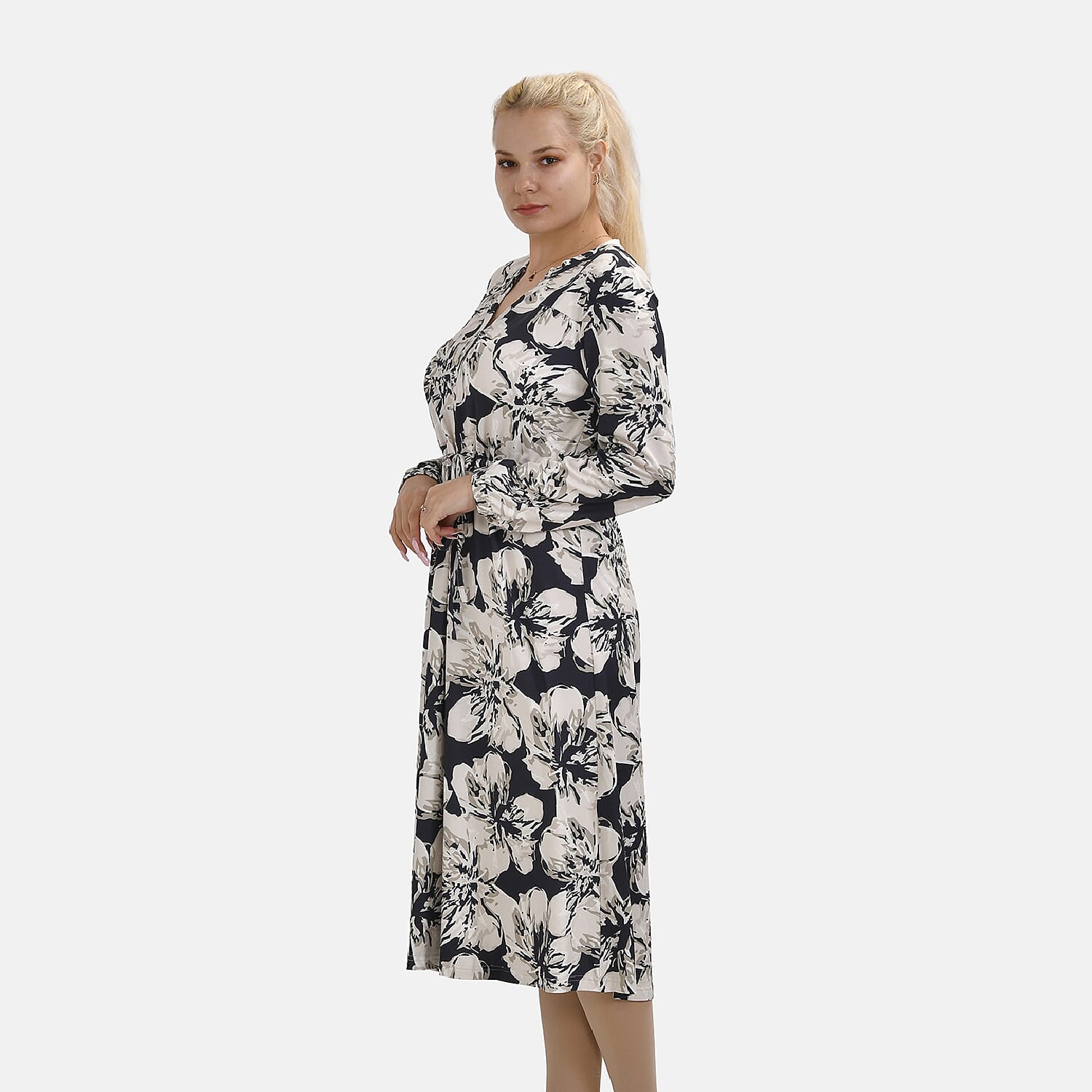 La Marey Jersey Tie Waist Floral Printed Maxi Dress (Size M) - Blue