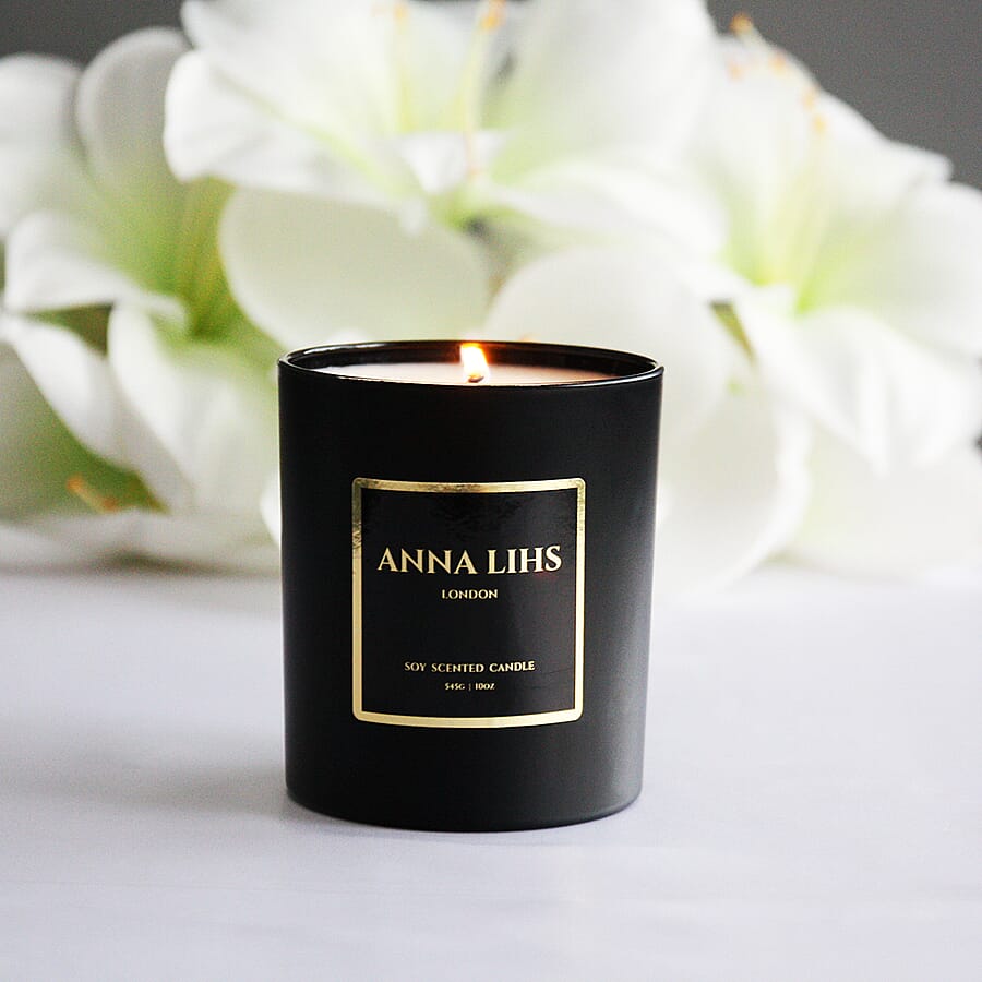 Anna Lihs - Handmade SandalWood Scented Premium Candle