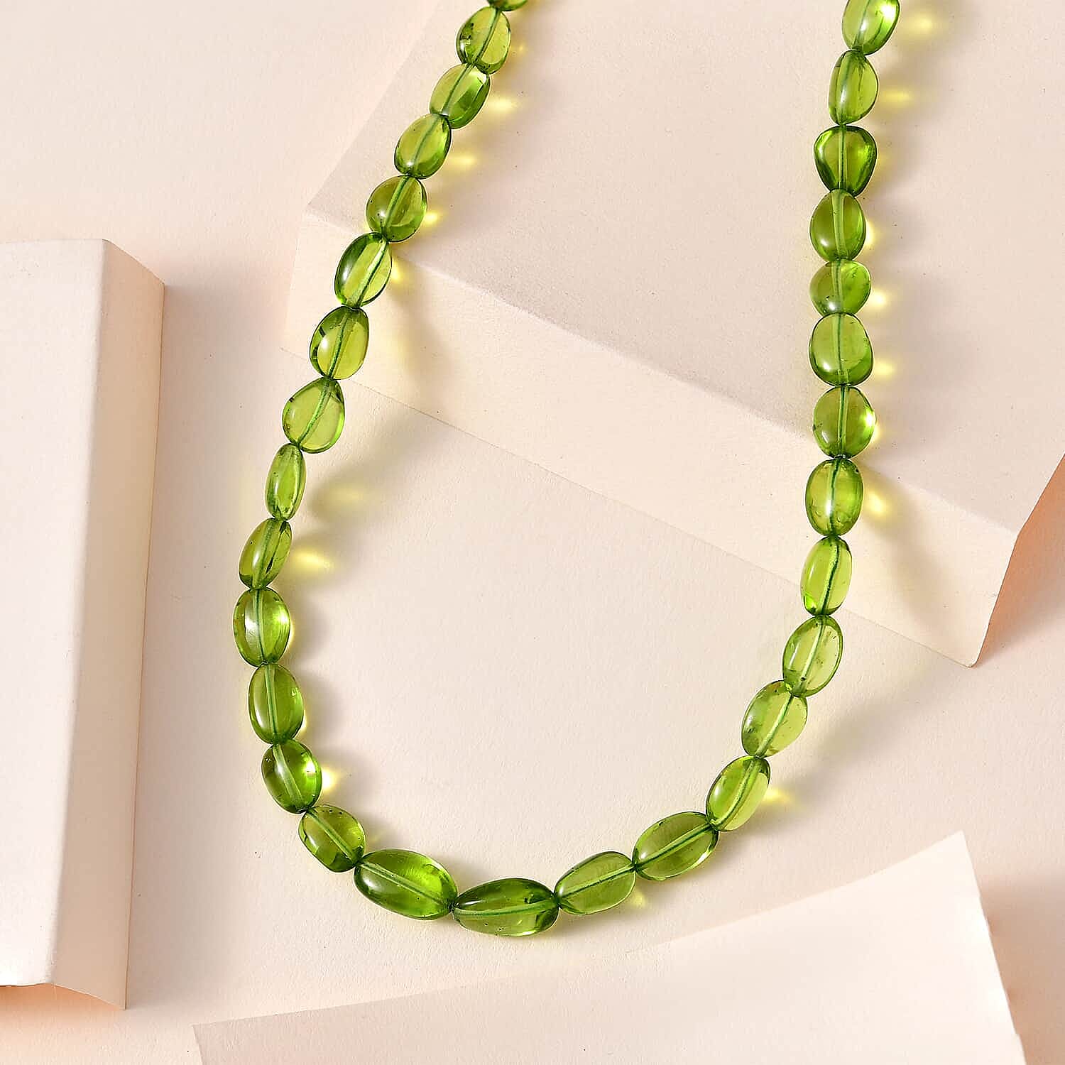 14K Yellow Gold  AAA   Peridot  Necklace (Size - 18) 141.94 ct,  Gold Wt. 2.26 Gms  149.410  Ct.