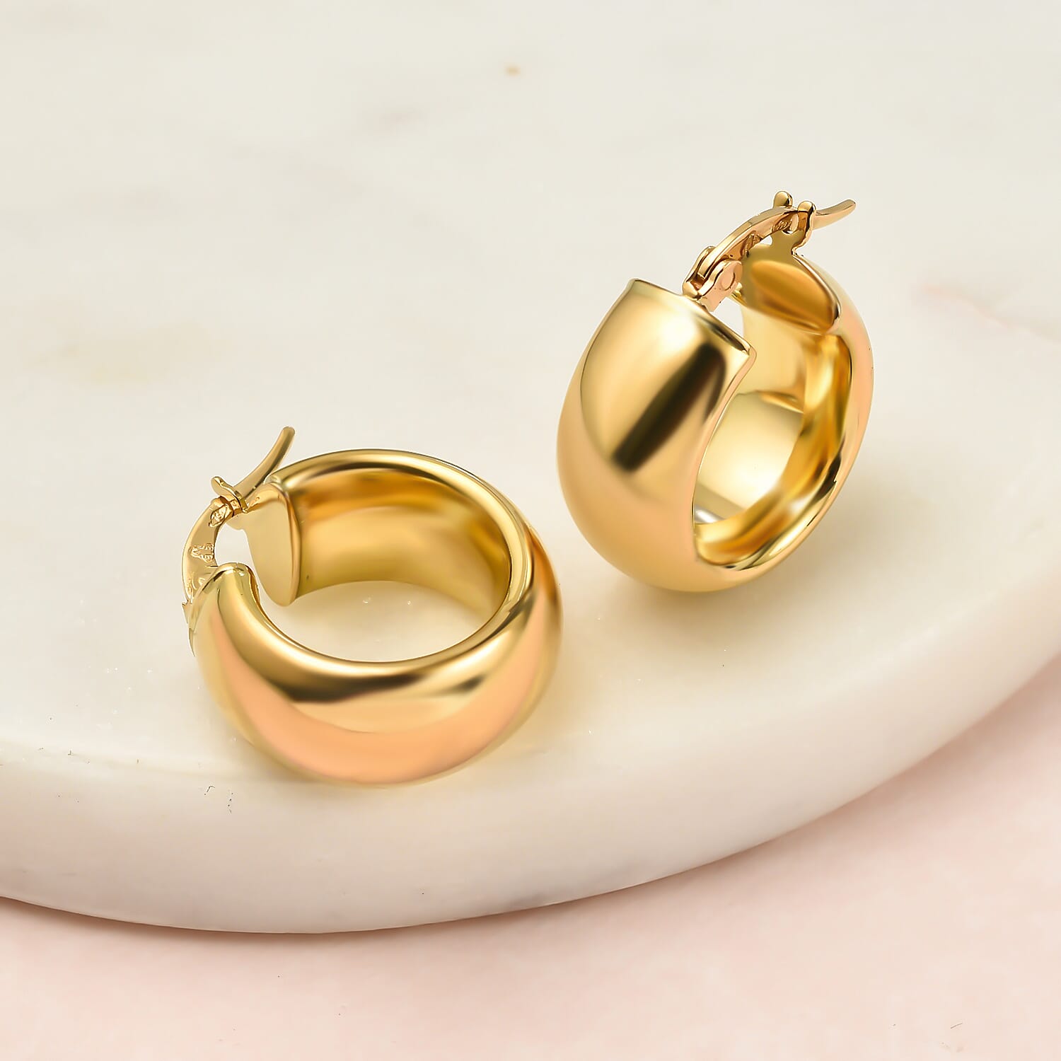 One Time Close Out Deal- 18K Yellow Gold Hoop Earrings, Gold Wt. 3.3 GM