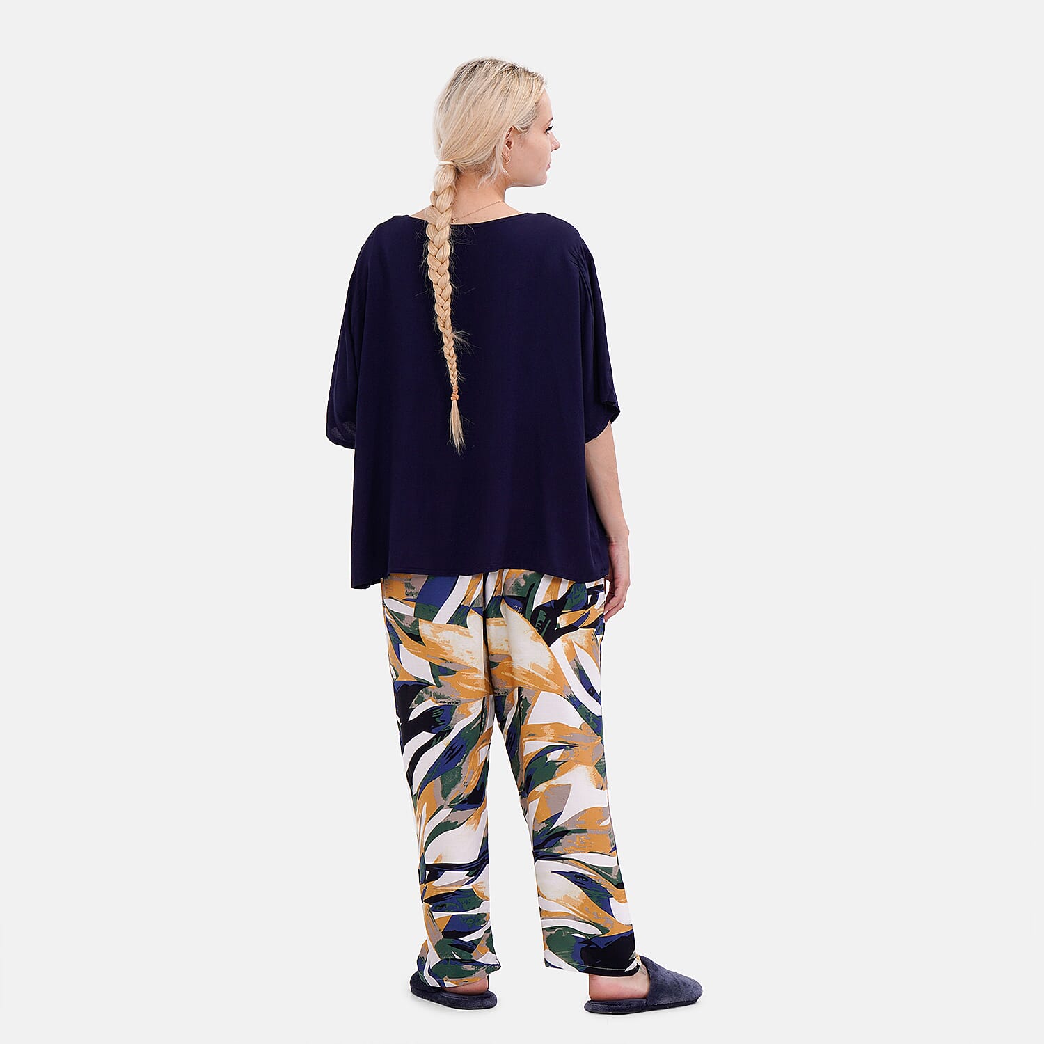 La Marey Viscose Solid Loungwear - Purple & Black