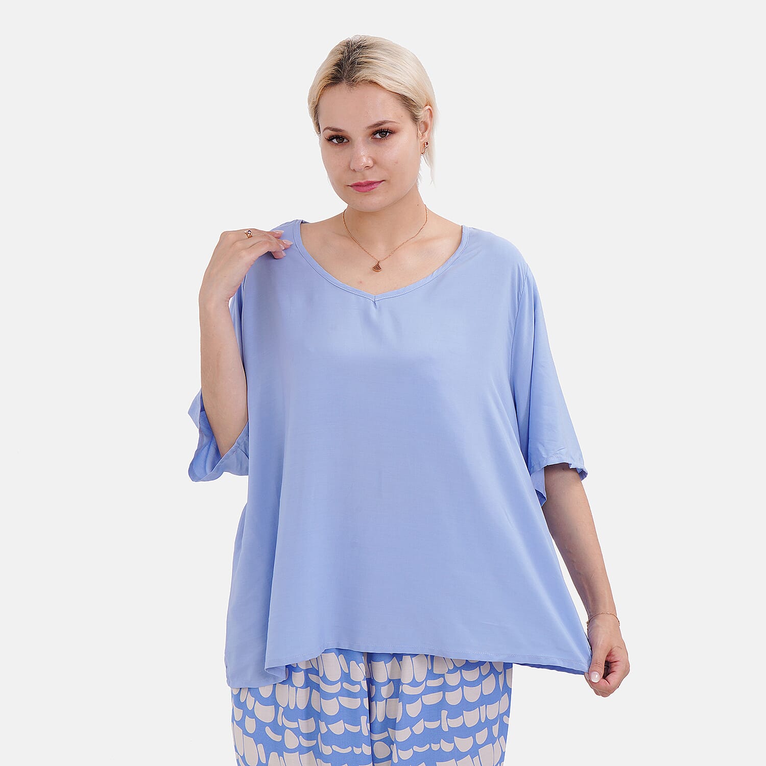 La Marey Viscose Solid Loungwear - Purple & Black