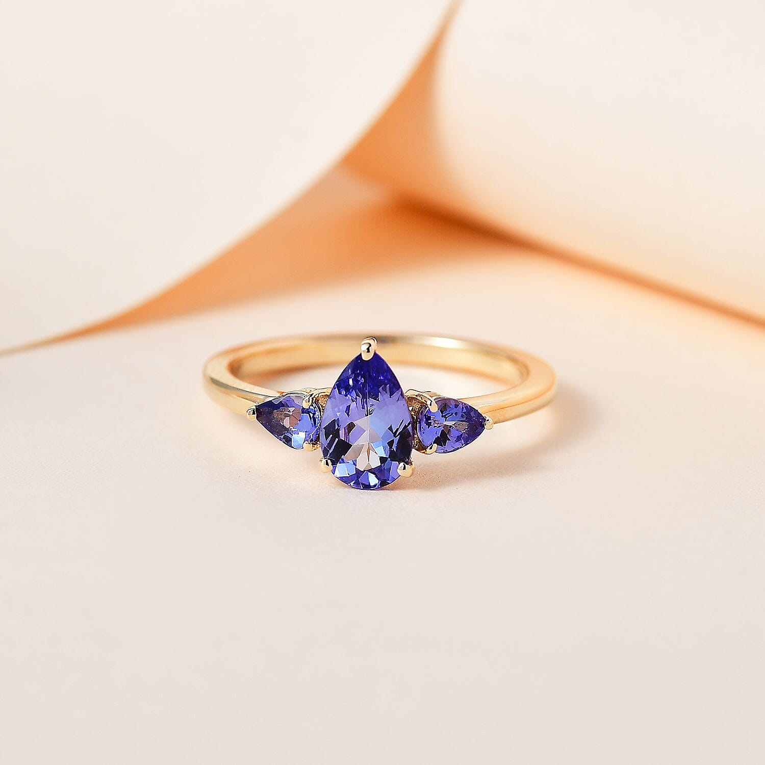 9K Yellow Gold Tanzanite Ring 1.20 Ct.