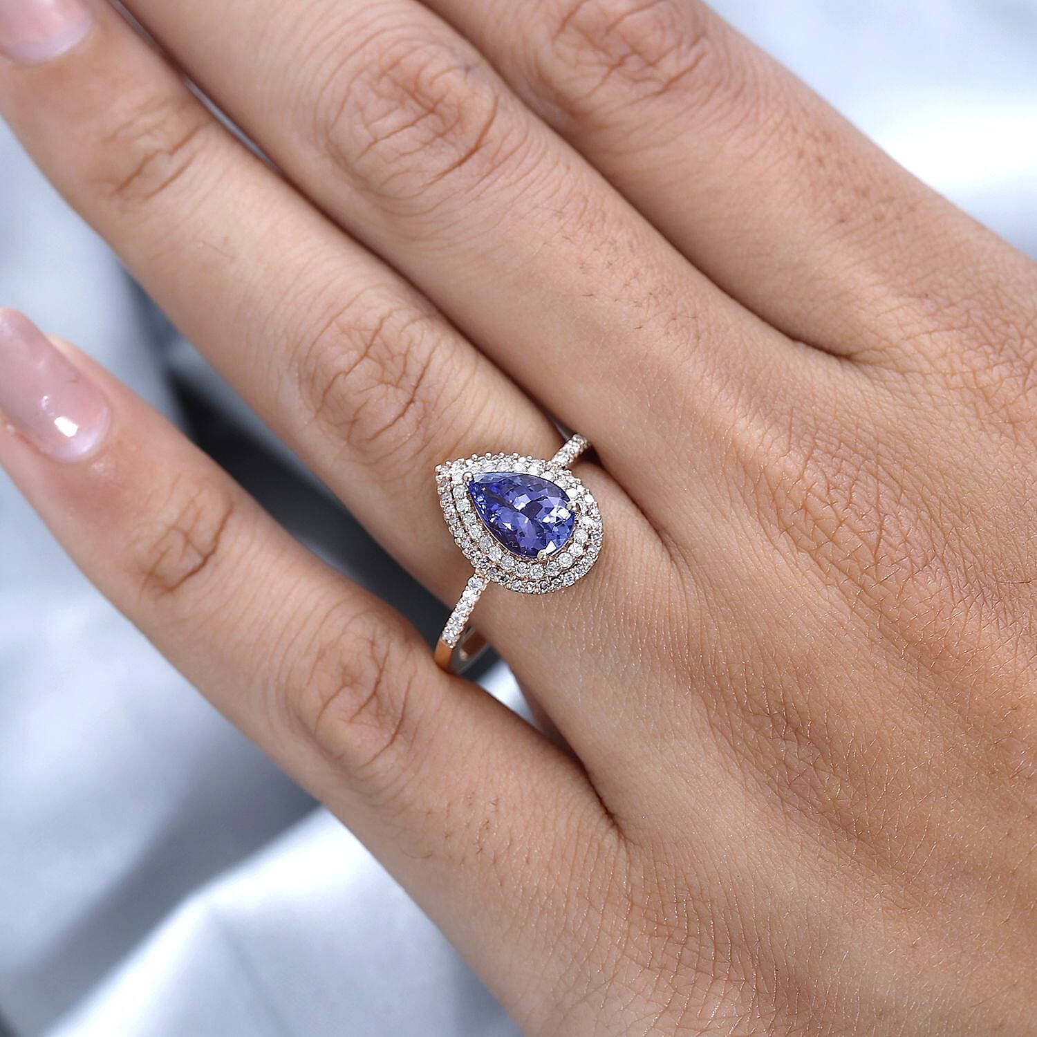 9K Rose Gold Premium Tanzanite, Pink Diamond and White Diamond Ring 1.5 Ct