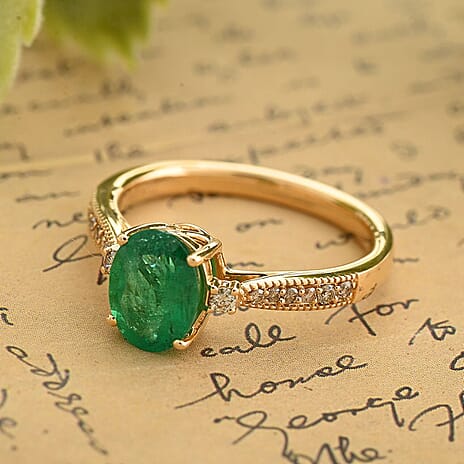 14K Yellow Gold  AAA   Zambian Emerald ,  White Diamond  I2 Ring 1.30 ct,  Gold Wt. 3.23 Gms  1.300  Ct.