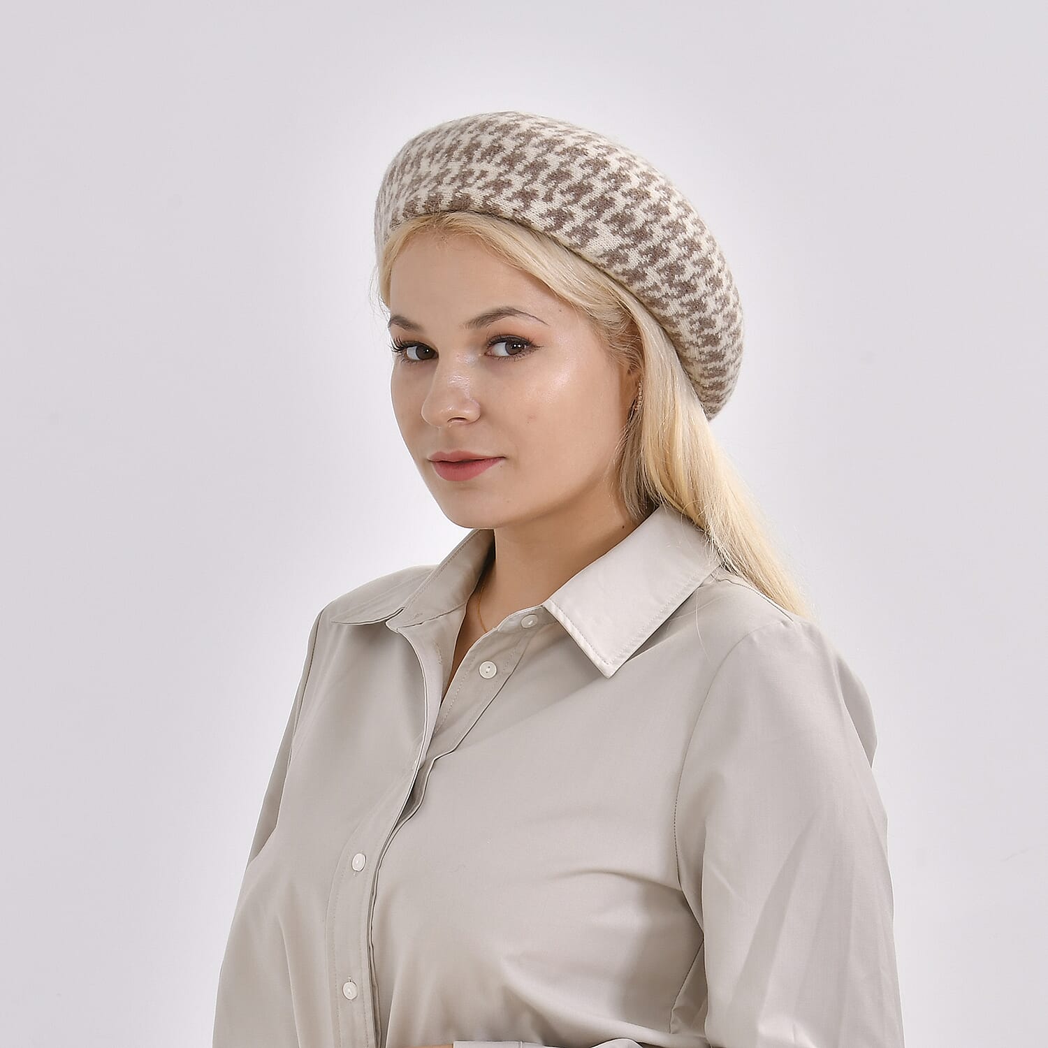 Woollen Houndstooth Pattern Beret Cap - Khaki (90% Wool)