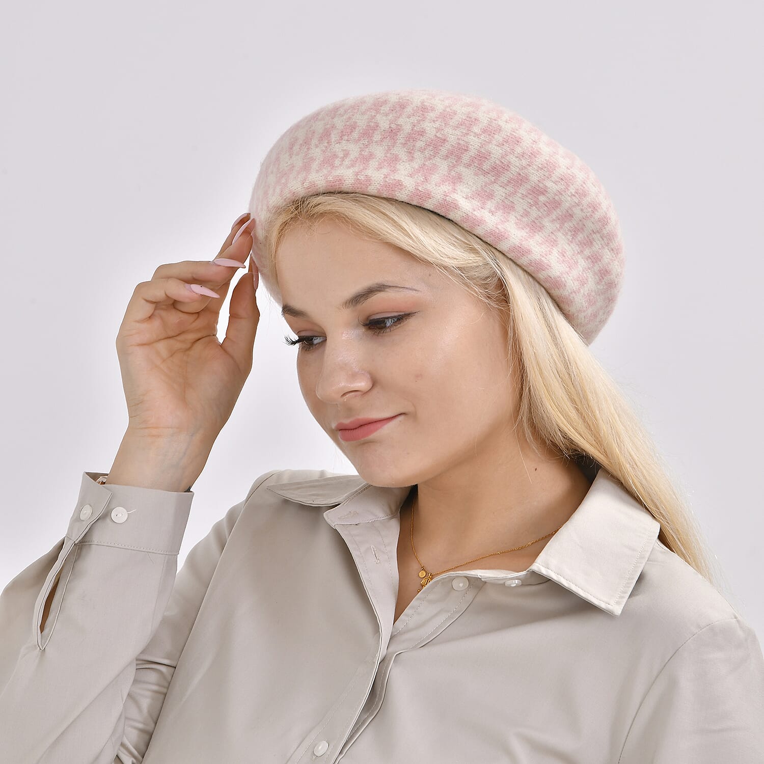 Woollen Houndstooth Pattern Beret Cap - Pink (90% Wool)