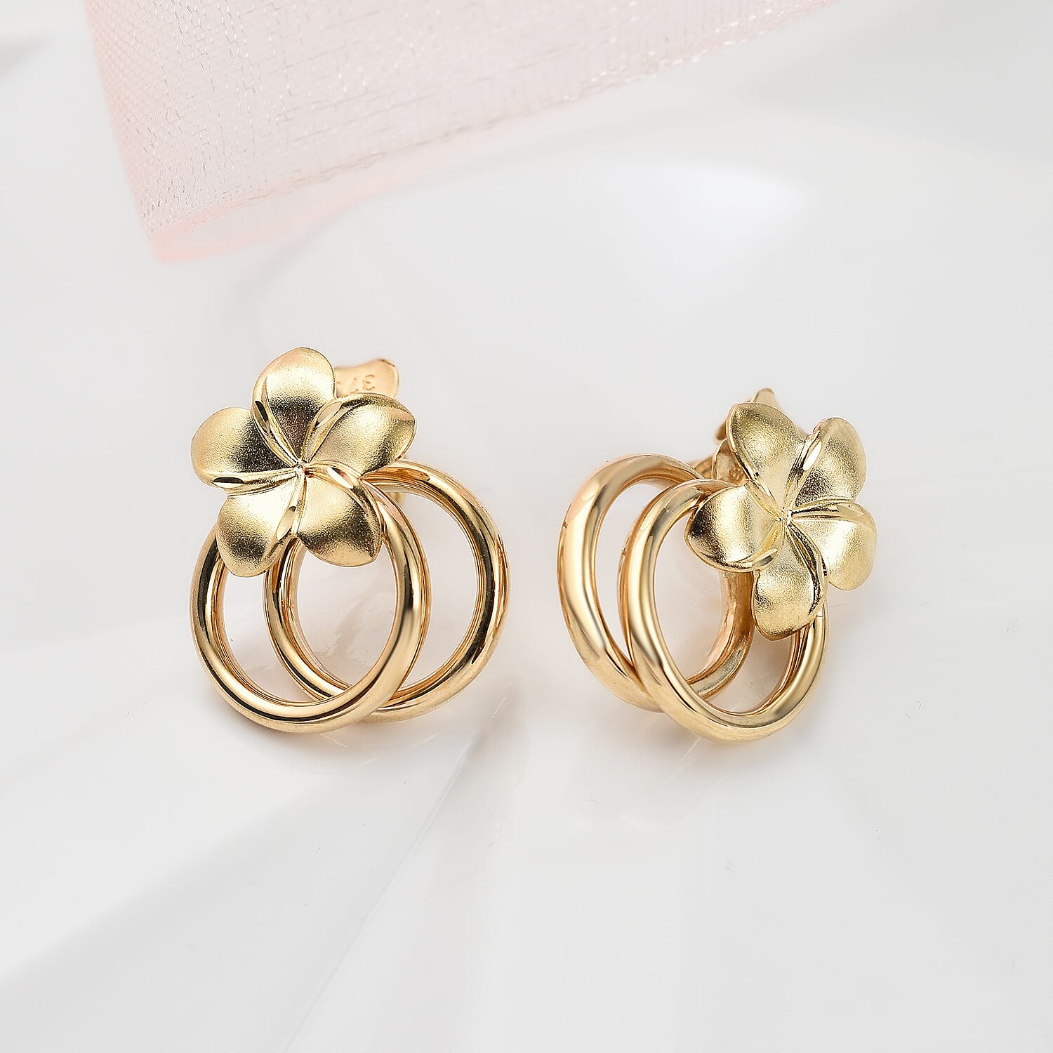 9K Yellow Gold Pin & Butterfly Earrings