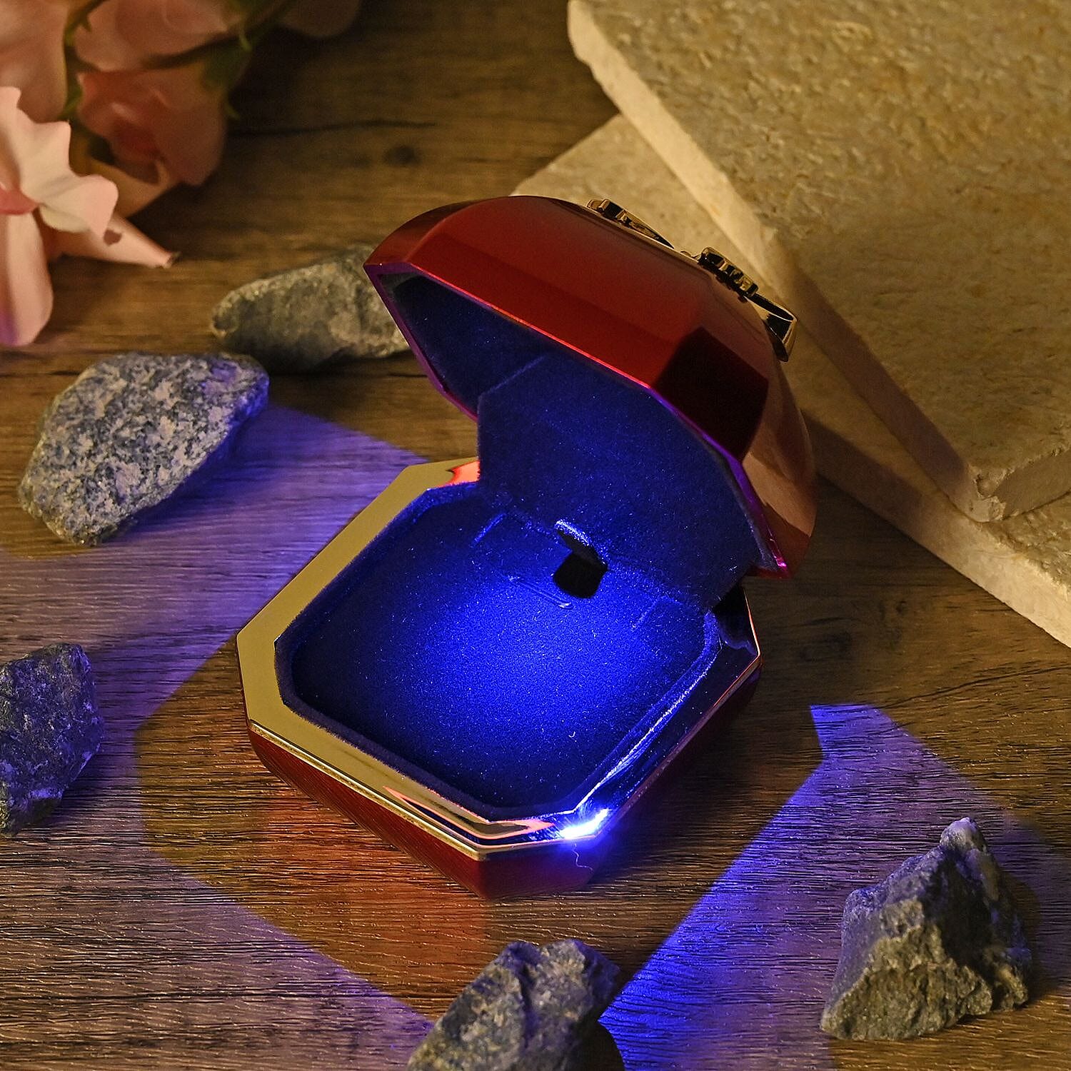 Solid Polish LED Light Necklace & Pendant Box - Red