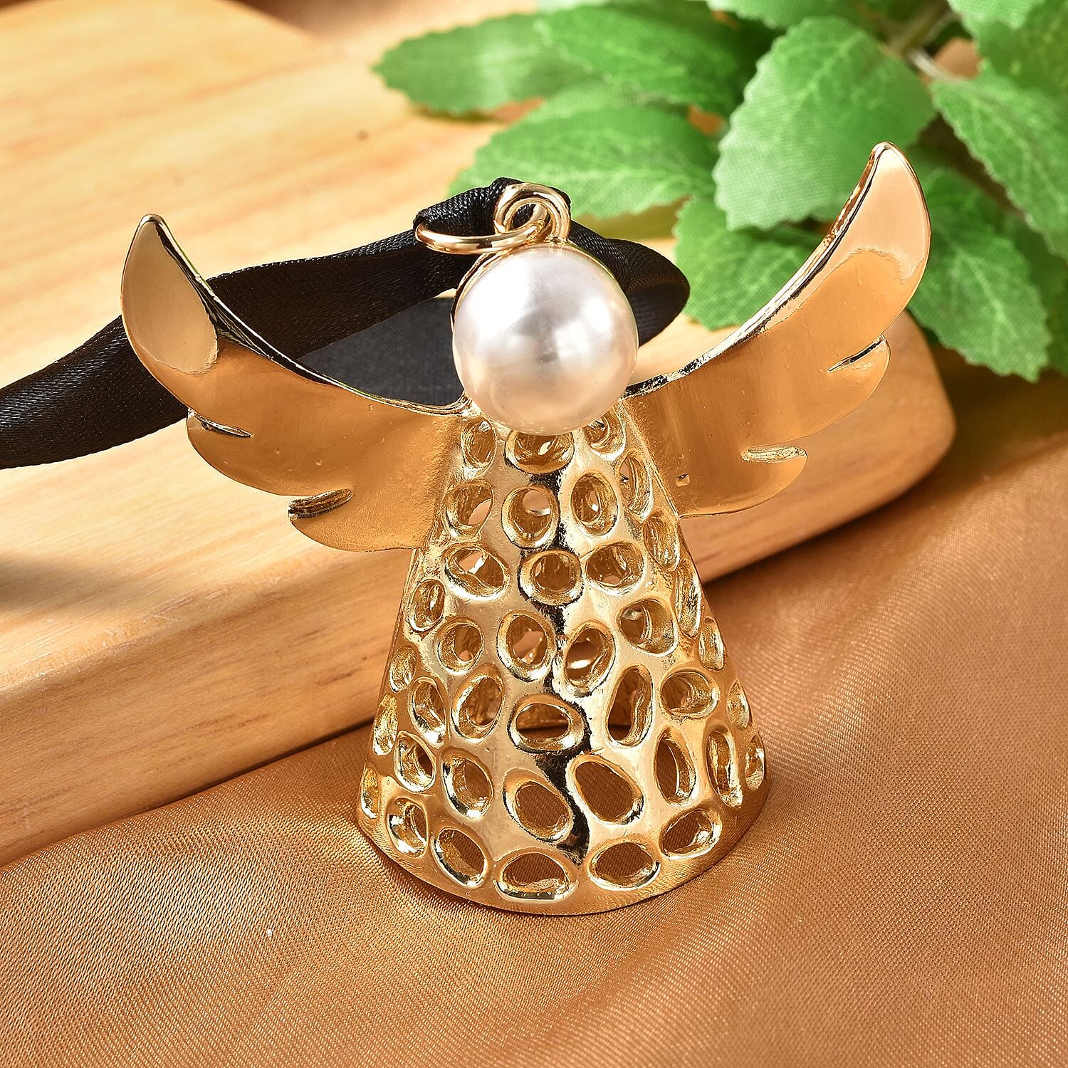 Simulated Pearl Angel Charm in Yellow Gold Tone