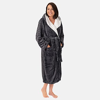 https://tjcuk.sirv.com/Products/76/7/7677013/Charlotte-West-Ladies-Zip-Up-Thick-Piled-Robe-Size-16-18-Light-Grey_7677013.jpg?w=342&h=342