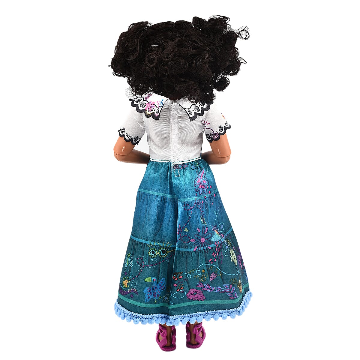 Disney singing Mirabel Madriga from Encanto, sings in English, French, Spanish, Dutch and Italian