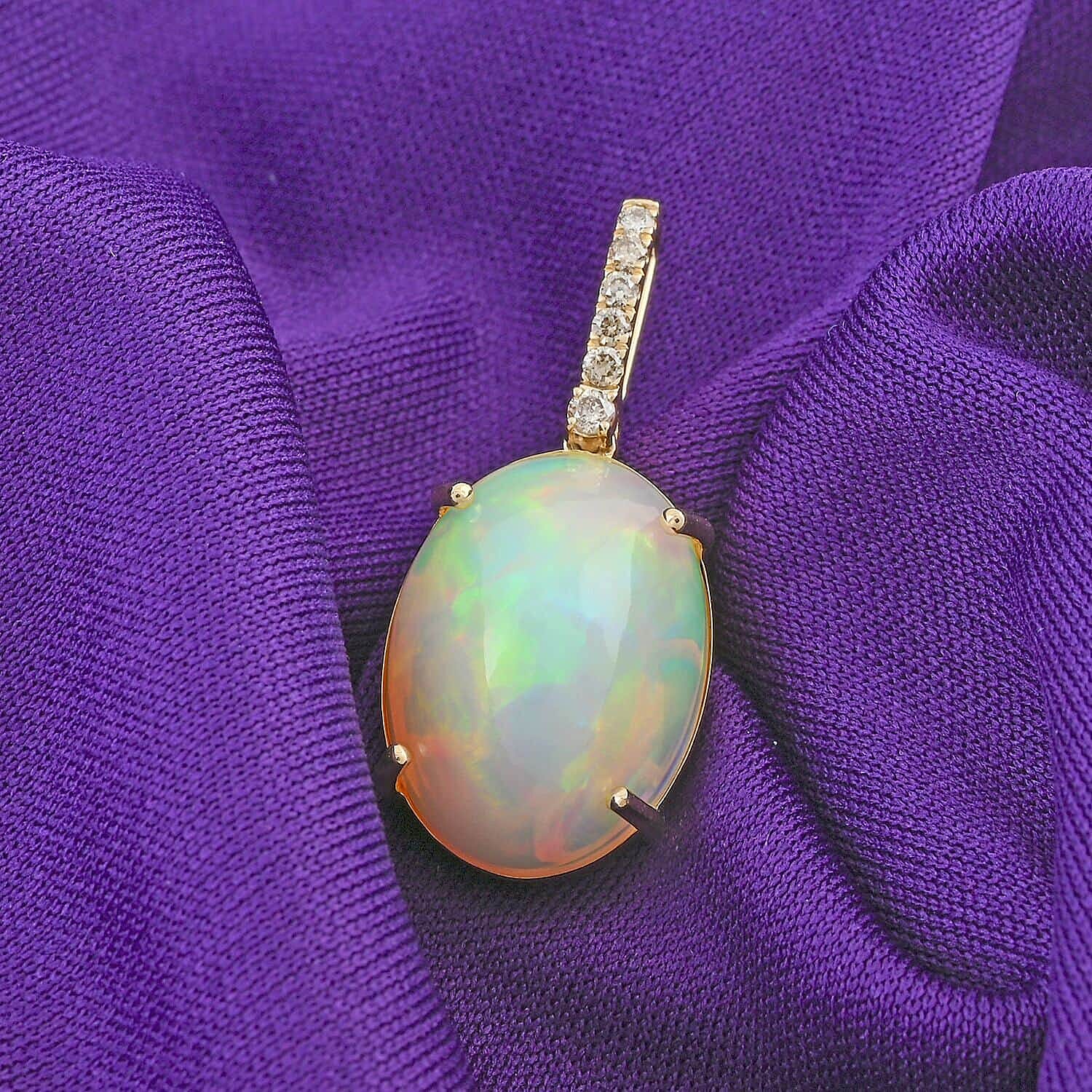 10K Yellow Gold  AAA   Ethiopian Opal ,  White Diamond  I2 Pendant 6.96 ct,  Gold Wt. 2.57 Gms  6.960  Ct.