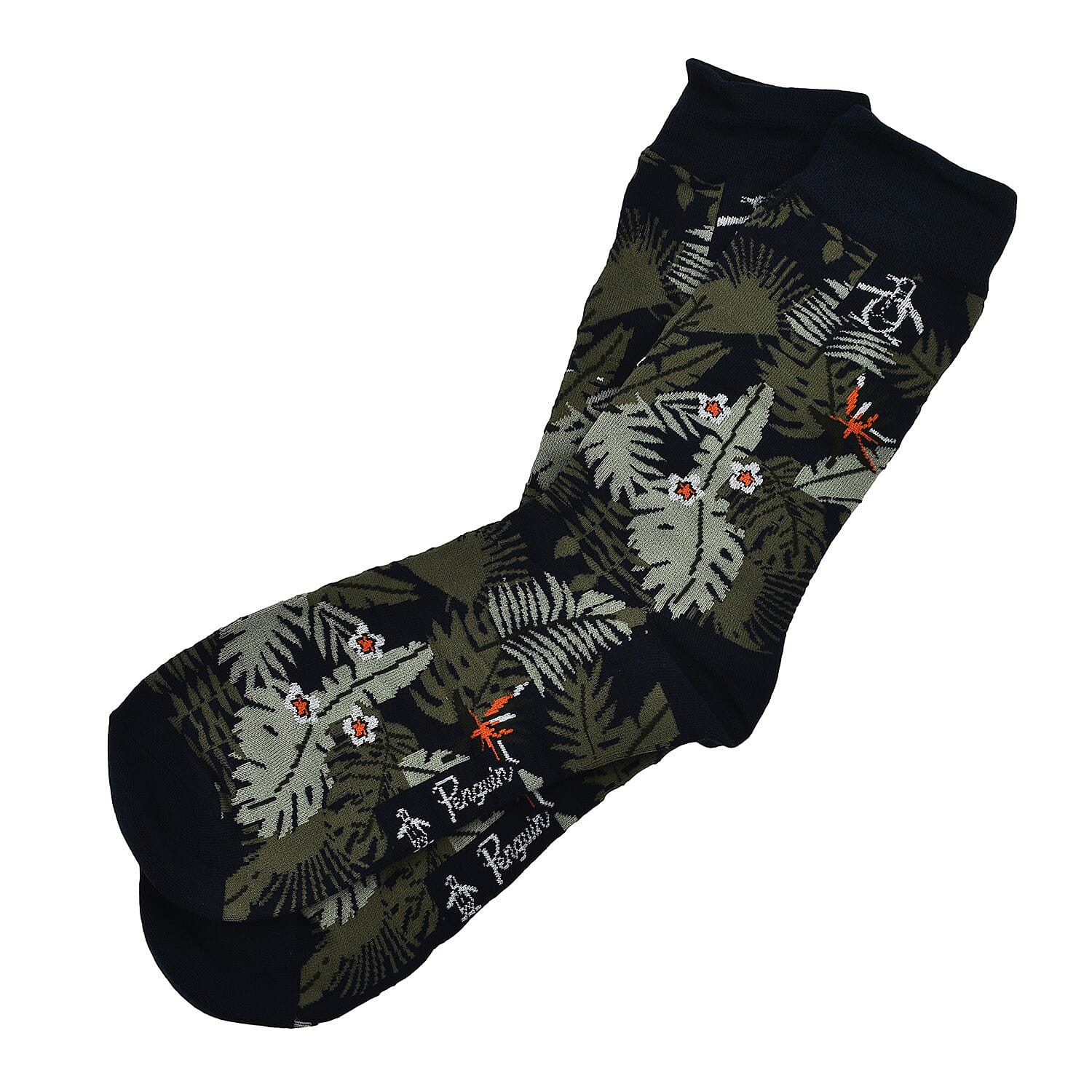 Original Penguin Bumper Box Set with 3 x 100ml Body Washes, 250ml Shampoo - Conditioner, Socks, Beanie Hat - Flannel