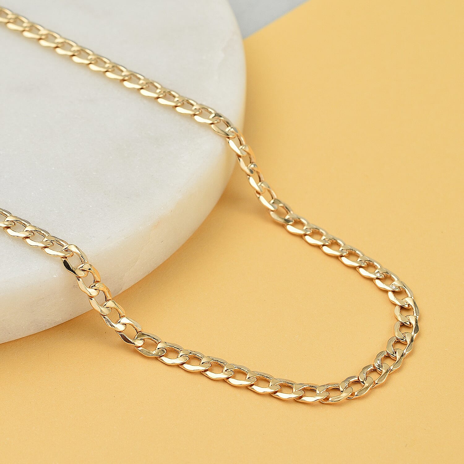 9K Yellow Gold Curb Necklace (Size - 20). Gold Wt 2.68 Gms