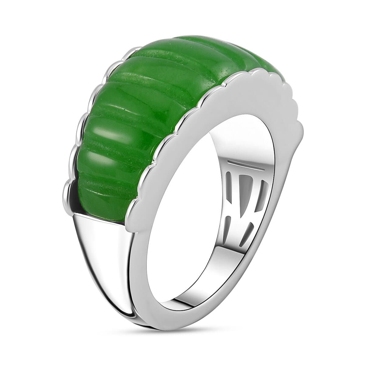 Green Jadeite Jade Ring in Rhodium Overlay Sterling Silver 15.17 Ct, Silver Wt 6.00 Gms.