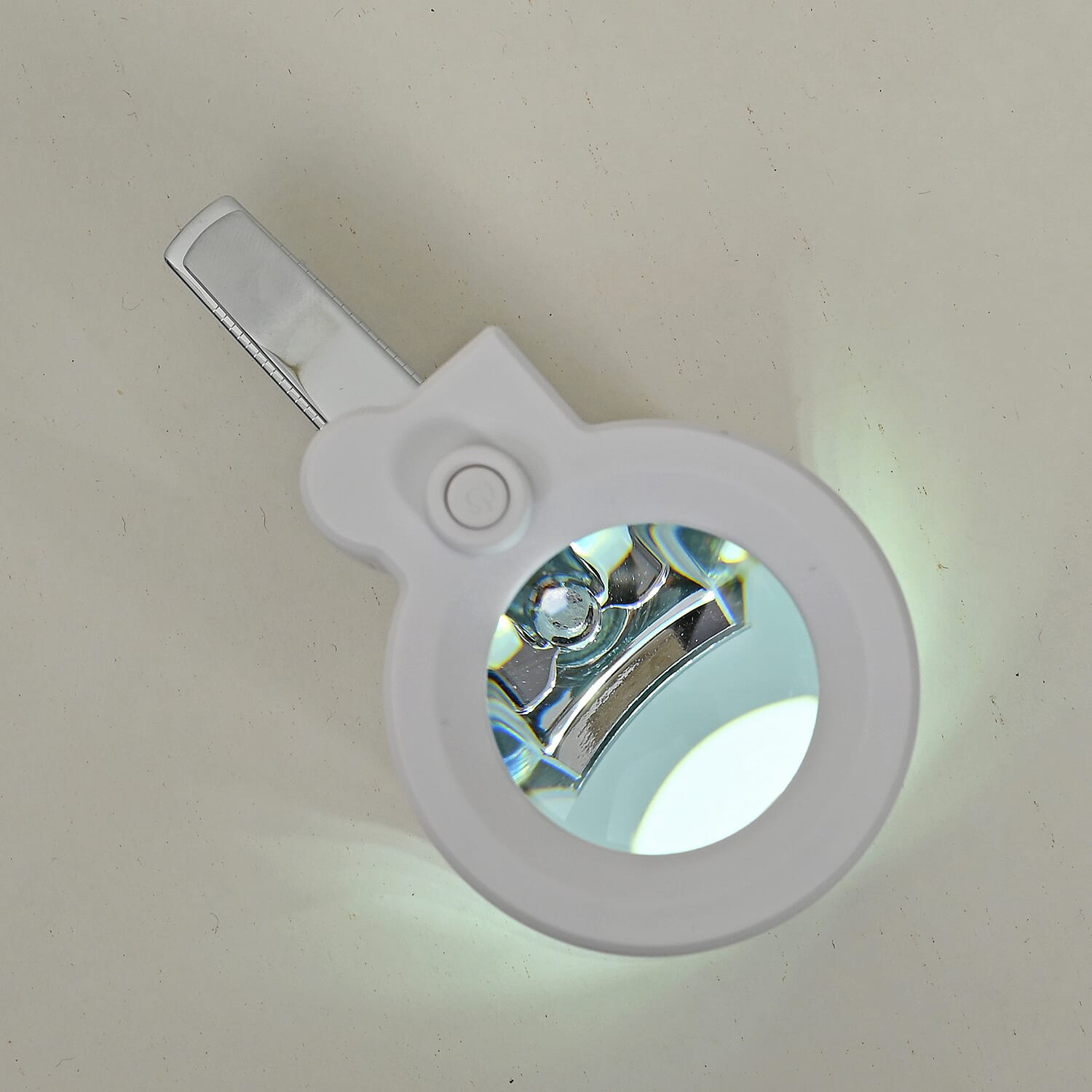 Rechargeable Magnifying LED Nail Clipper