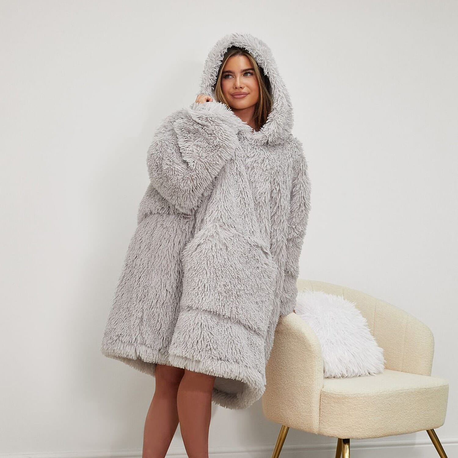 Fluffy Hoodie Blanket - Silver