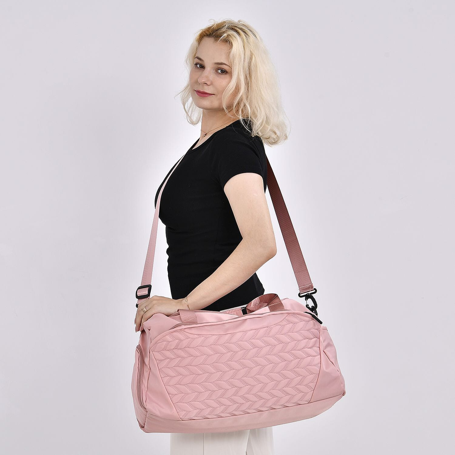 Travel Duffle Bag with Quilted Leaves Pattern - Pink