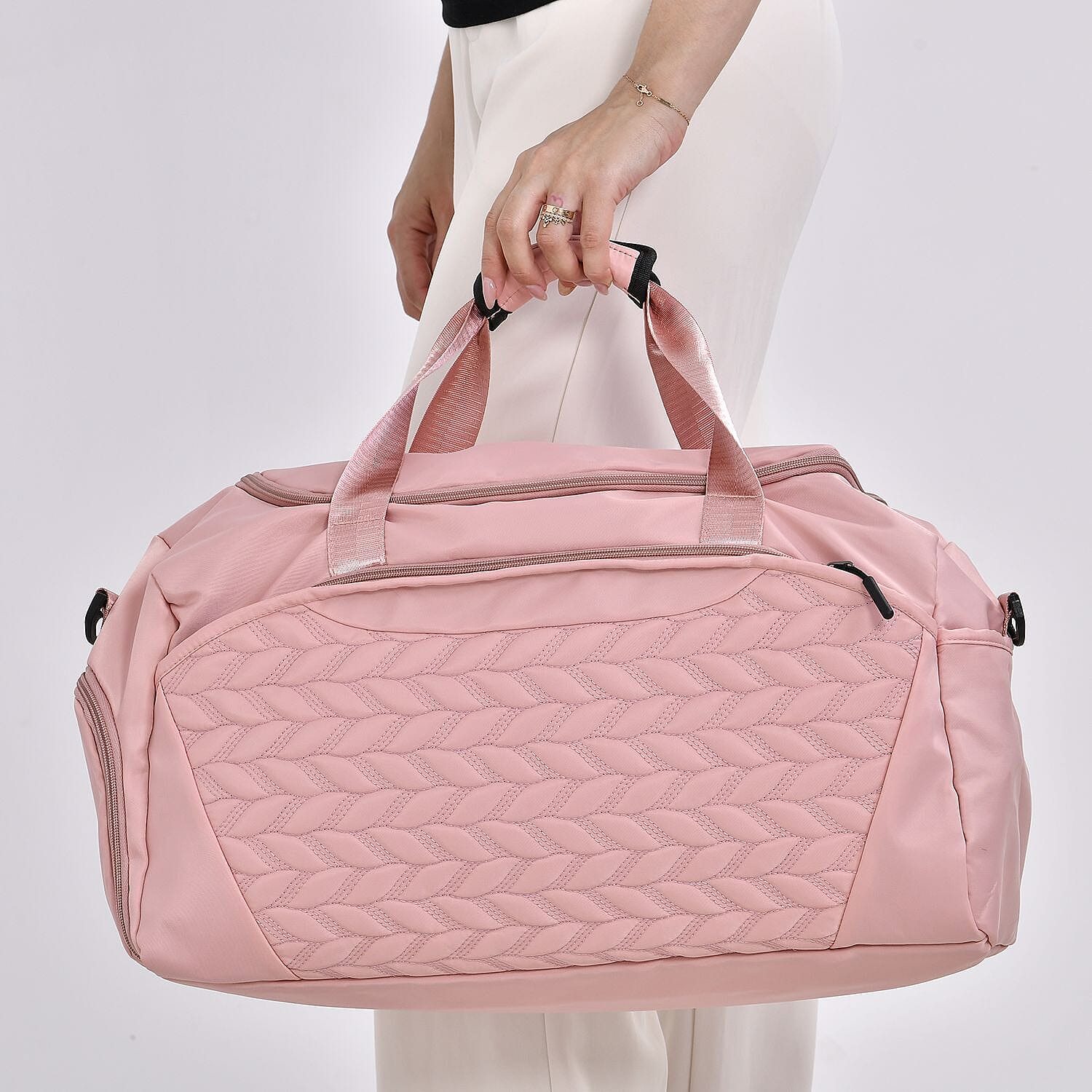 Travel Duffle Bag with Quilted Leaves Pattern - Pink