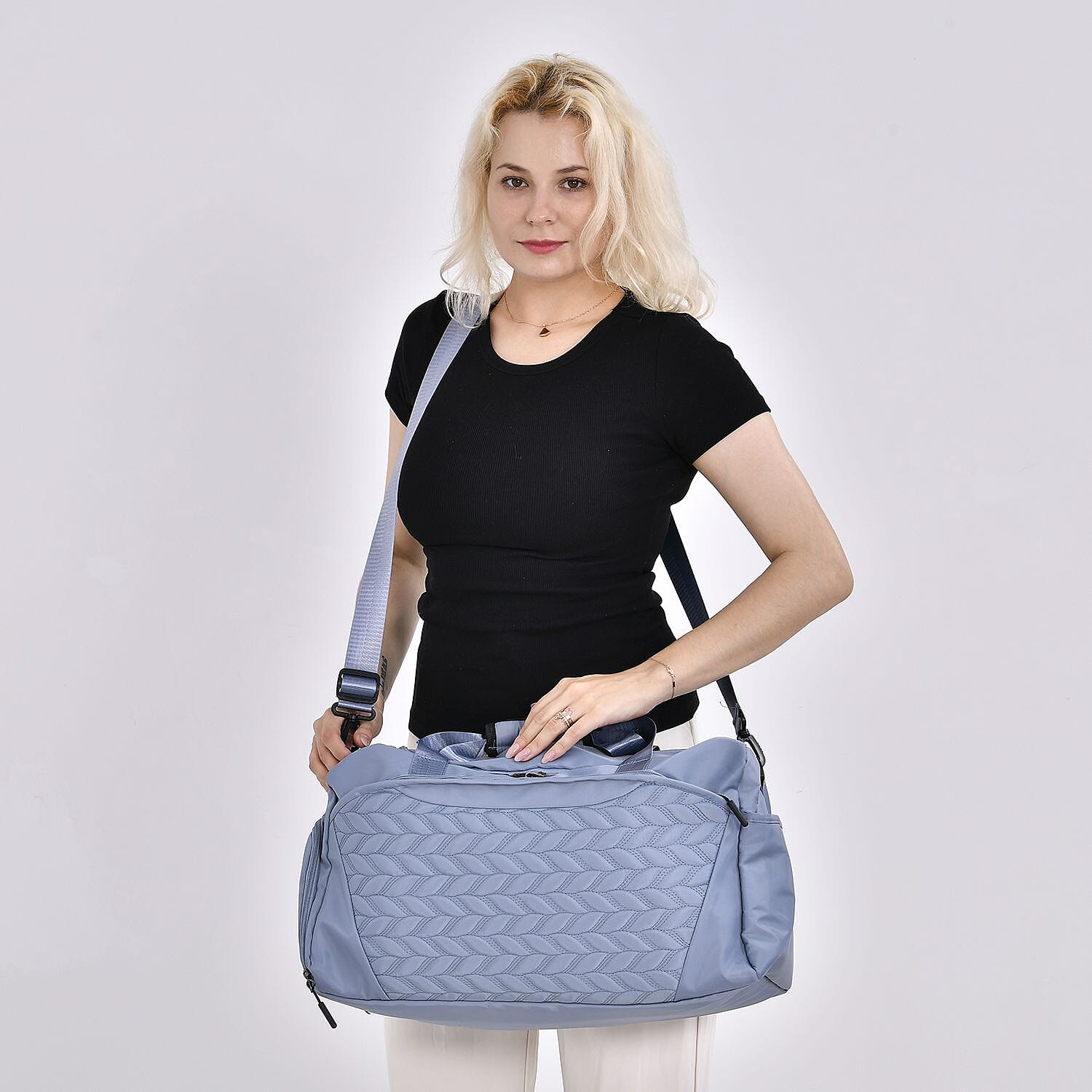 Travel Duffle Bag with Quilted Leaves Pattern - Blue