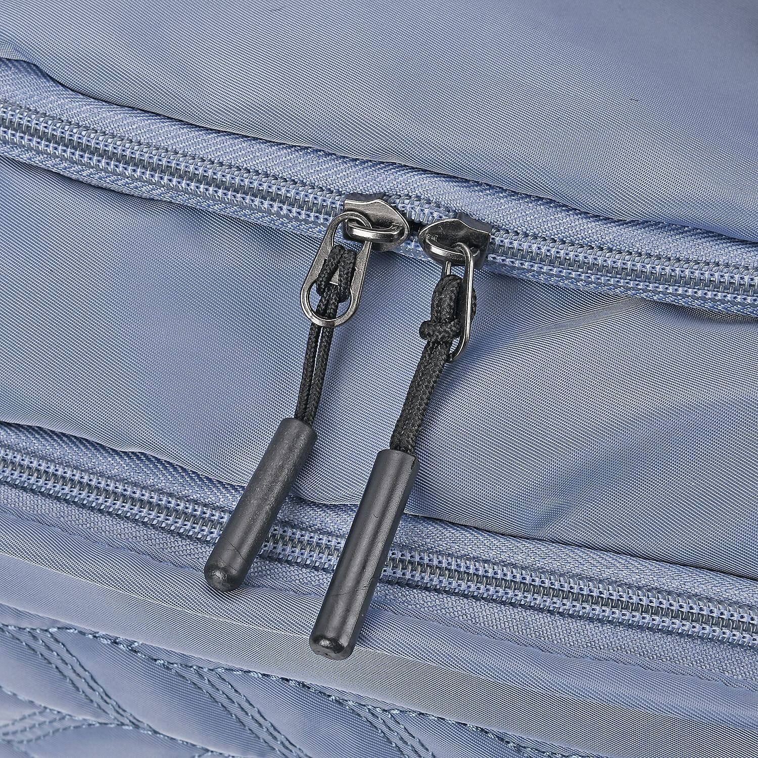 Travel Duffle Bag with Quilted Leaves Pattern - Blue