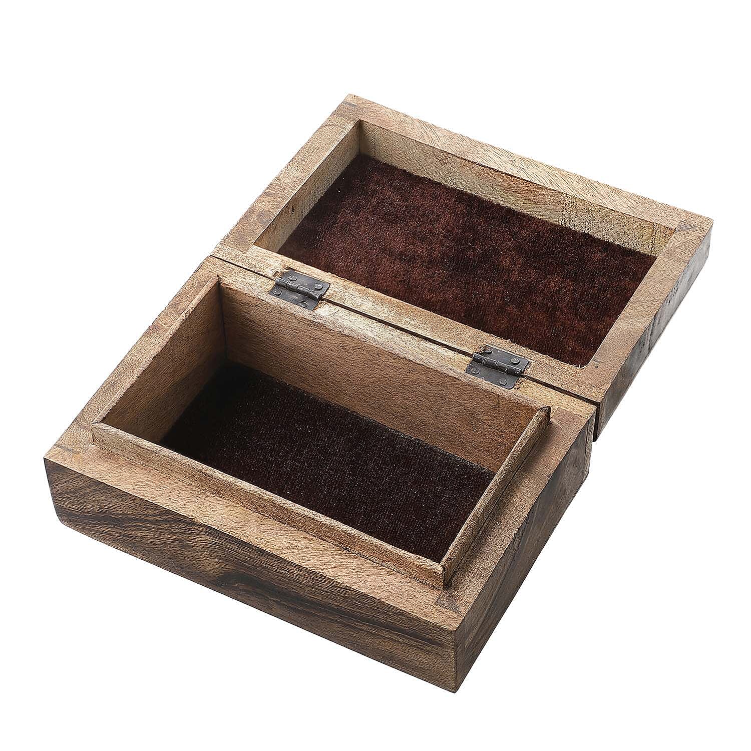 Set of 2 - Nakkashi Wooden Hand Carved Fish Storage Box (Size 15x10x5 cm) - Natural Brown