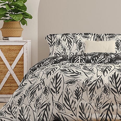 One Time Closeout - Copenhagen Home Laura Leaf Pattern Duvet Cover Set (Size King) - Black & White