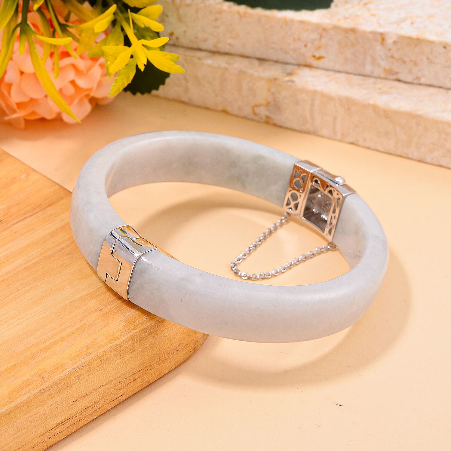 White Jade Bangle in Rhodium Overlay Sterling Silver 270.00 ct, Silver Wt. 8 Gms 270.000 Ct.