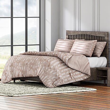 Polyester Patterned Comforter and Duvet (Size 200x1 cm) - Gold & White