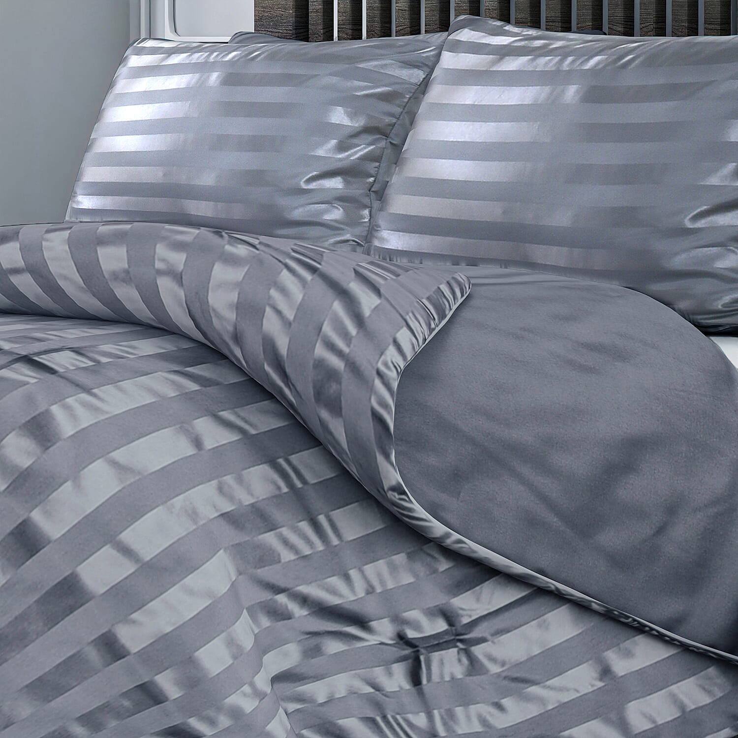 3 Piece Set - Striped Patterned Comforter with 2 Pillow Pillowcases - White