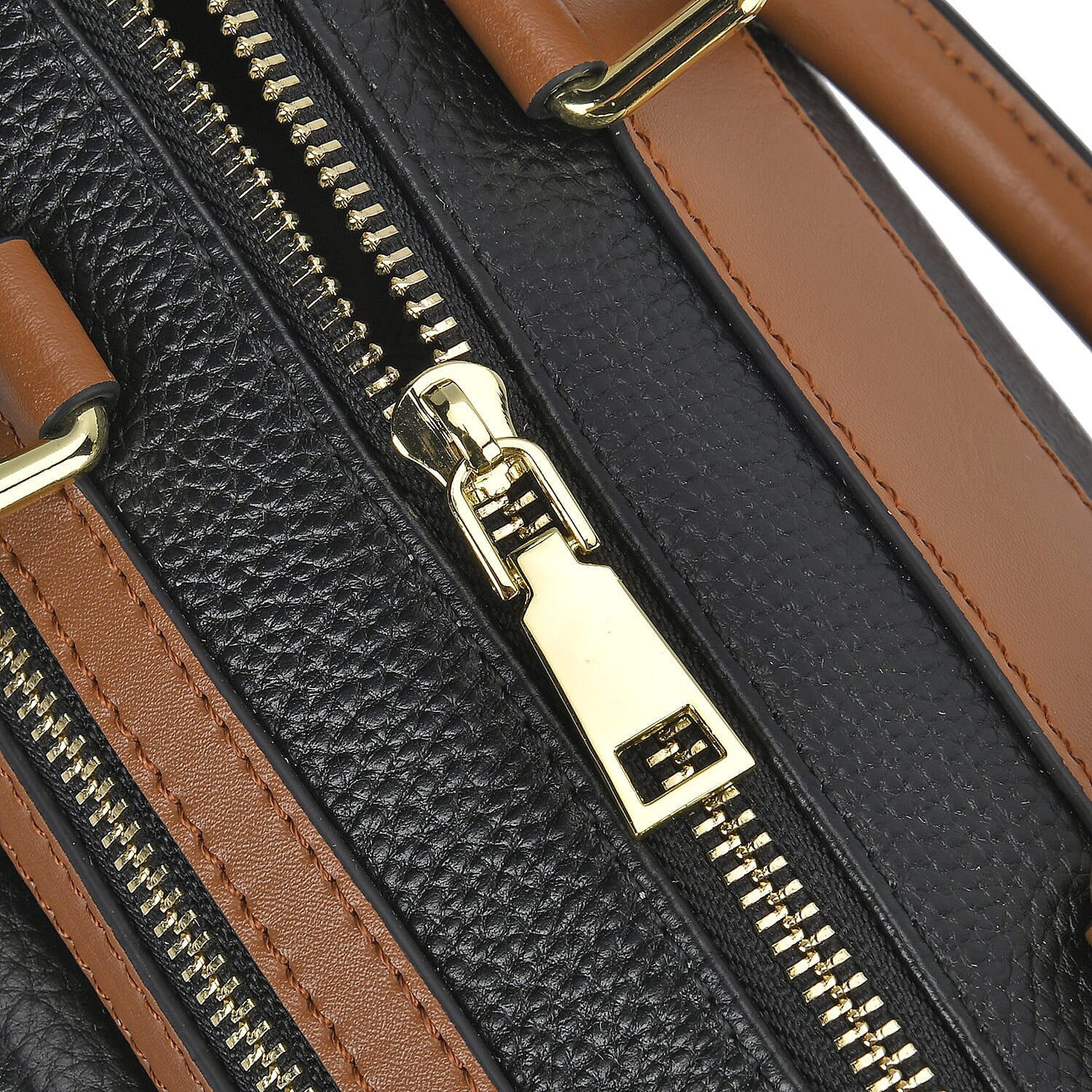 Leather Quilt Pattern Crossbody Bag (Size 25x13x13 cm) - Black