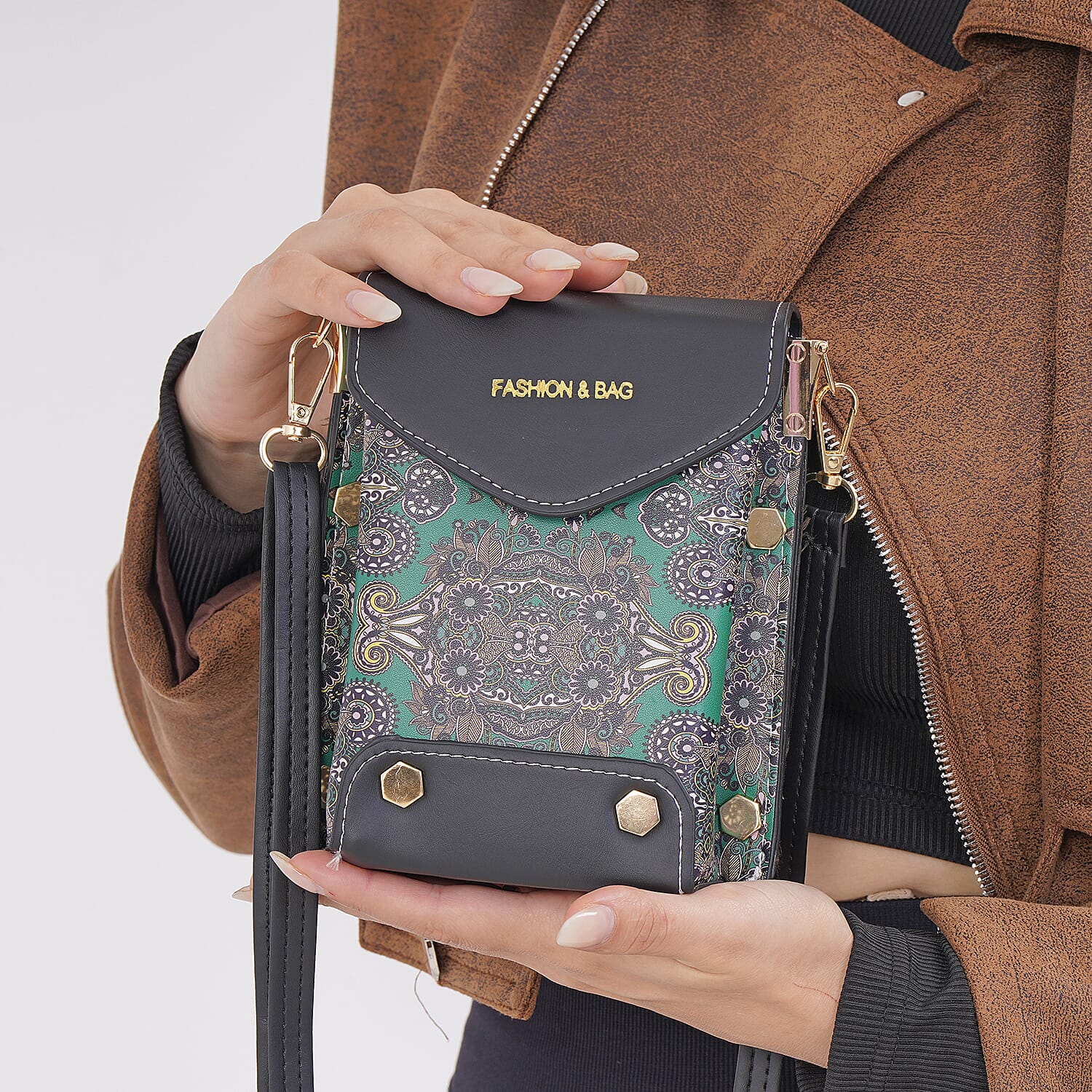 Floral Pattern Minority Style C Embroidered Crossbody Bag - Green