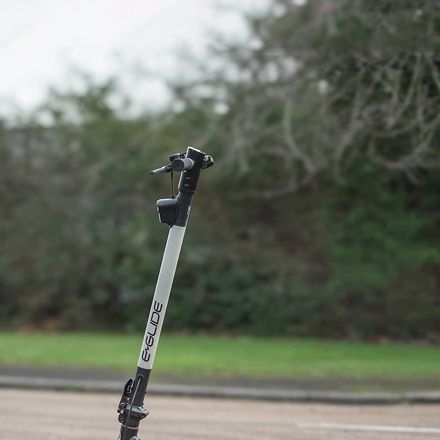 E Glide Foldable Electric Scooter (18 Miles on Single Charge) - Grey & Black - Only to be Ued on Private Land