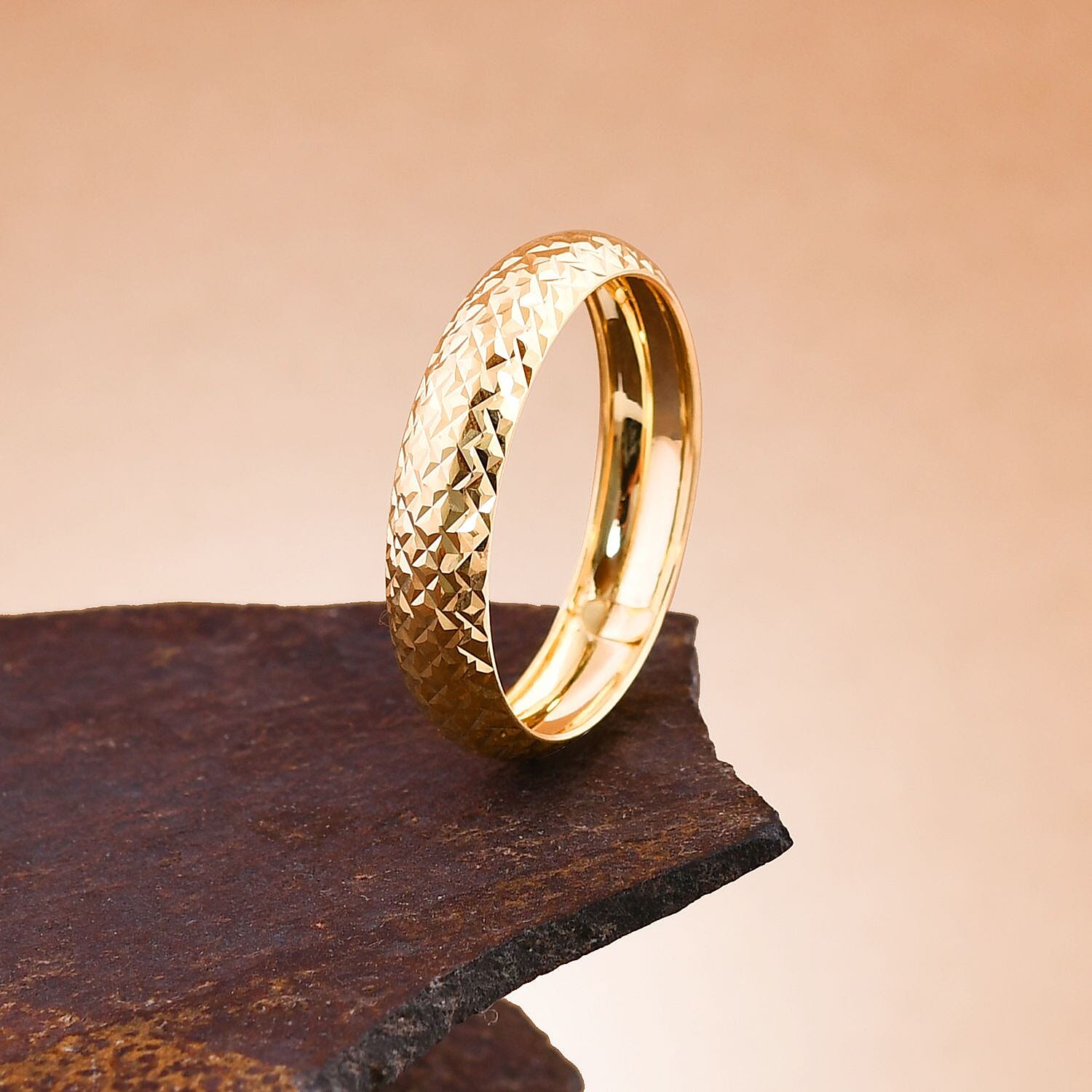 Royal Bali Collection - 18K Yellow Gold Diamond Cut Band Ring