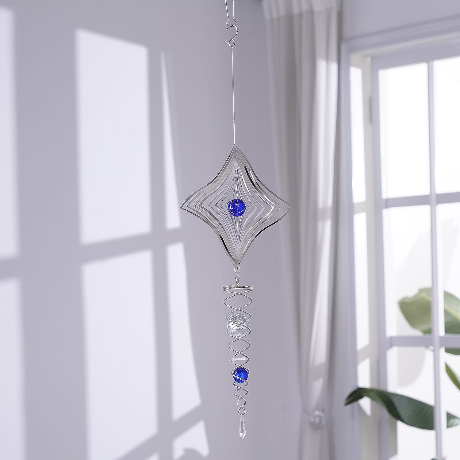 Hanging Magic Kinetic Sculpture Rhombus Wind Spinner - Silver